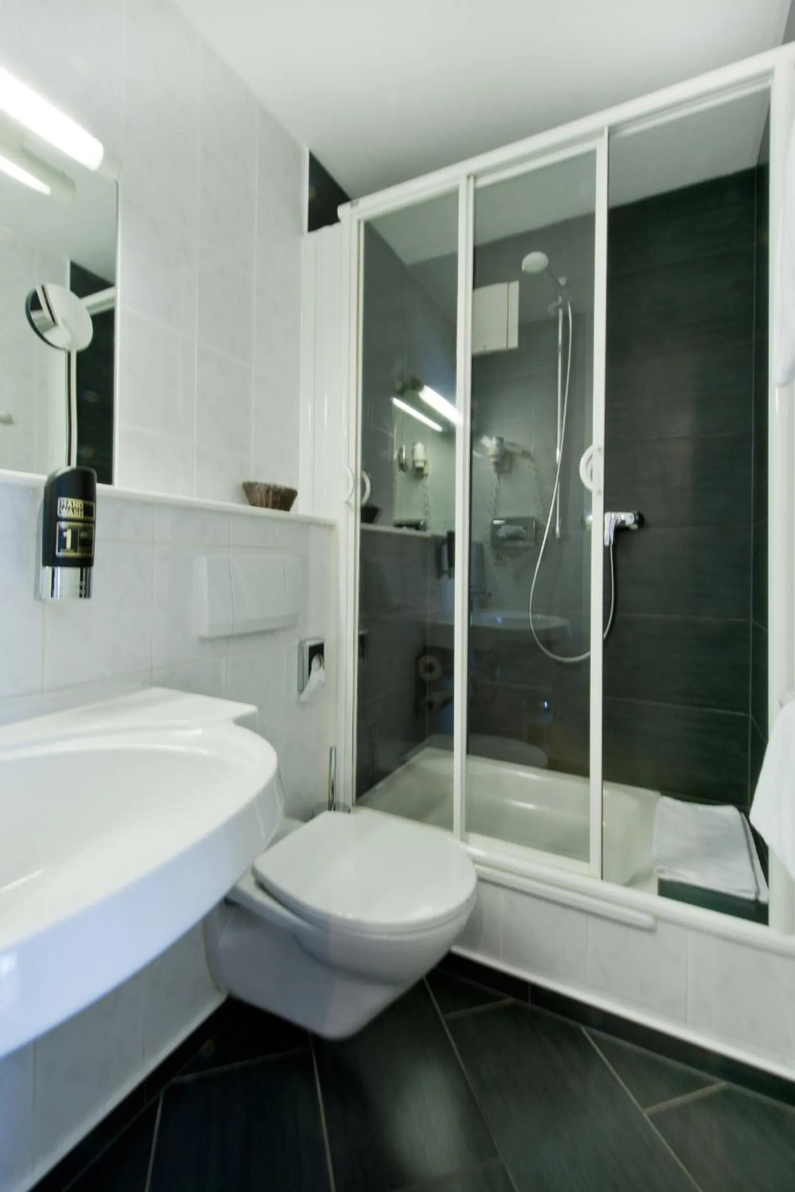 Bathroom in Atrium Hotel Amadeus