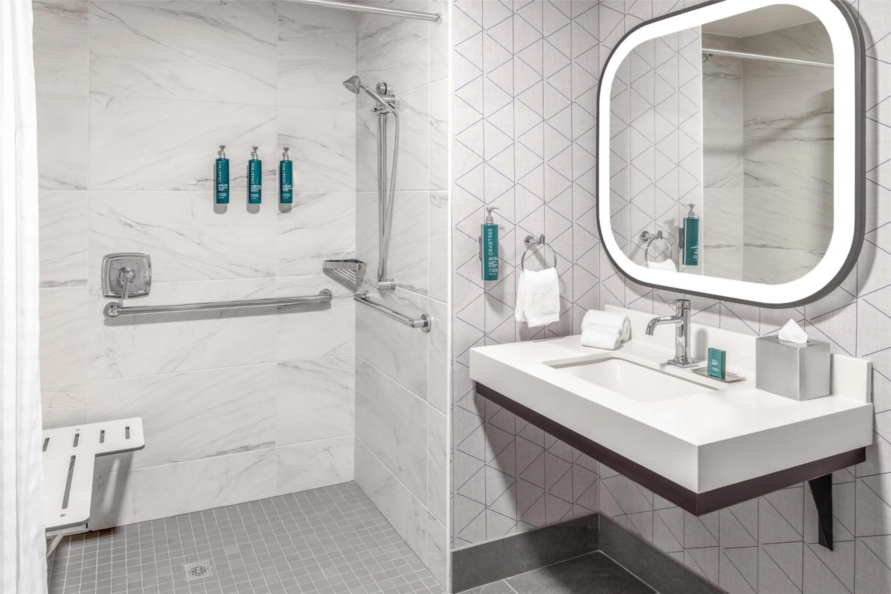 Bathroom in Doubletree By Hilton Owatonna