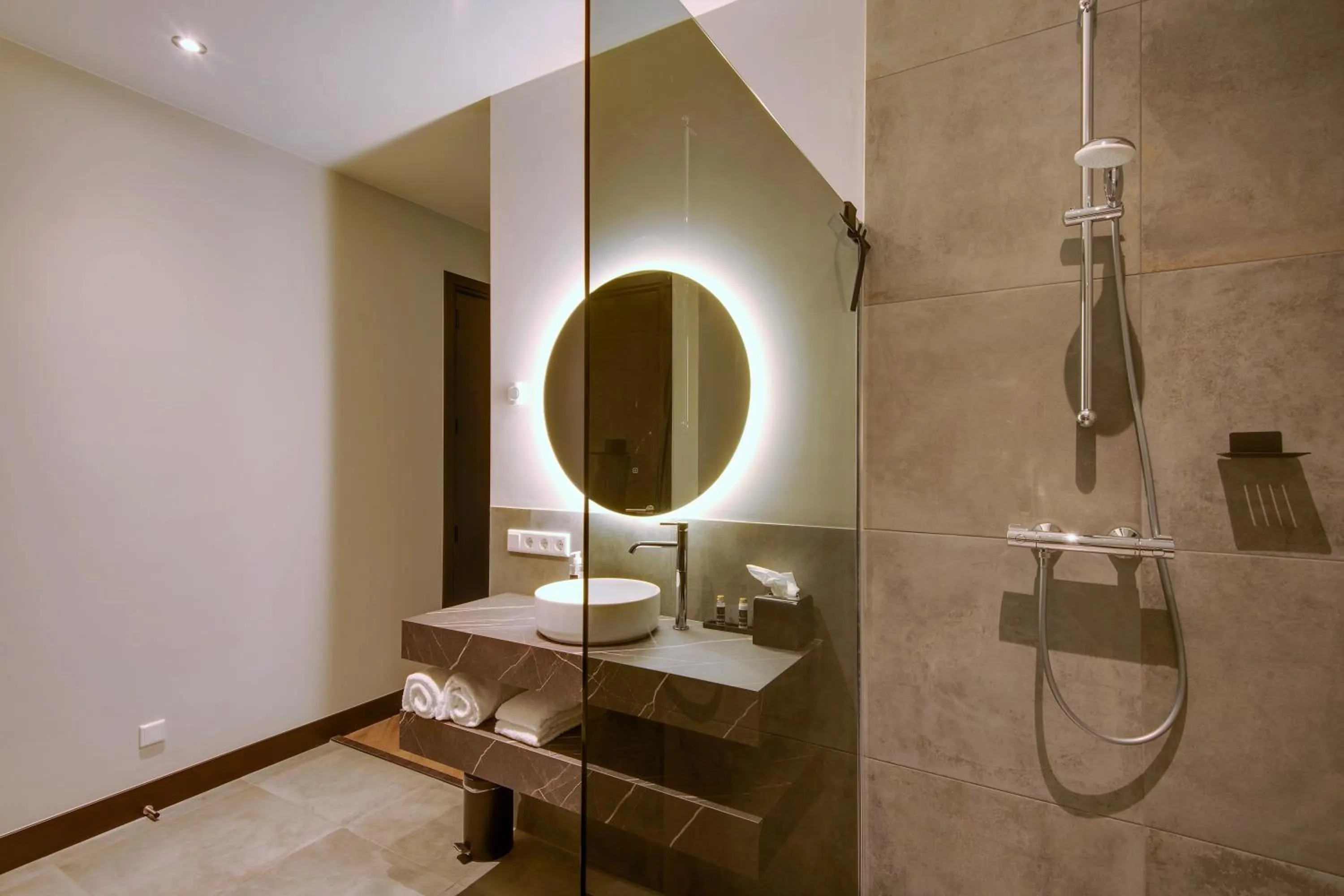 Bathroom in Op dn Kreijtenberg