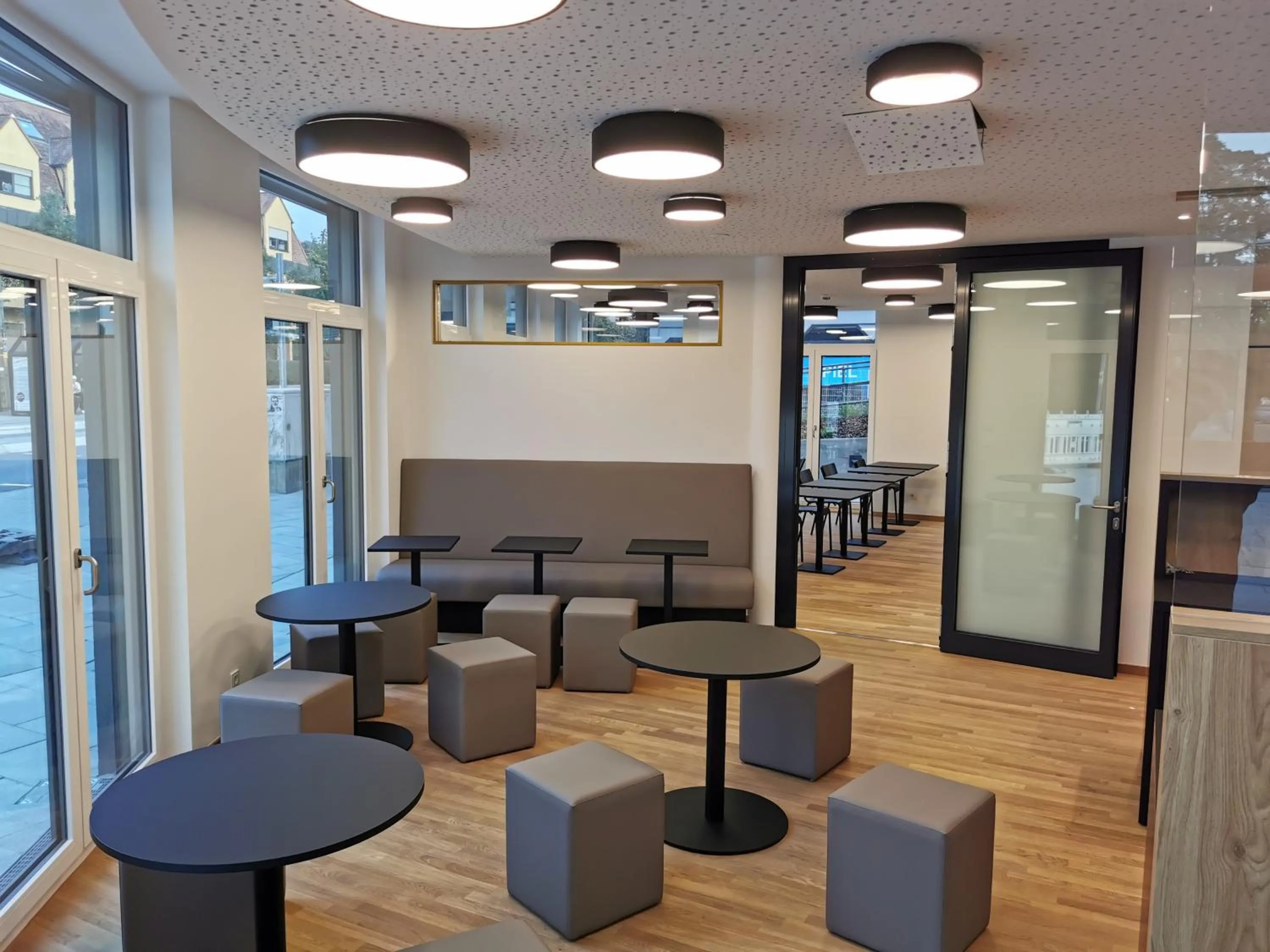 Restaurant/places to eat in GuestHouse Speyer