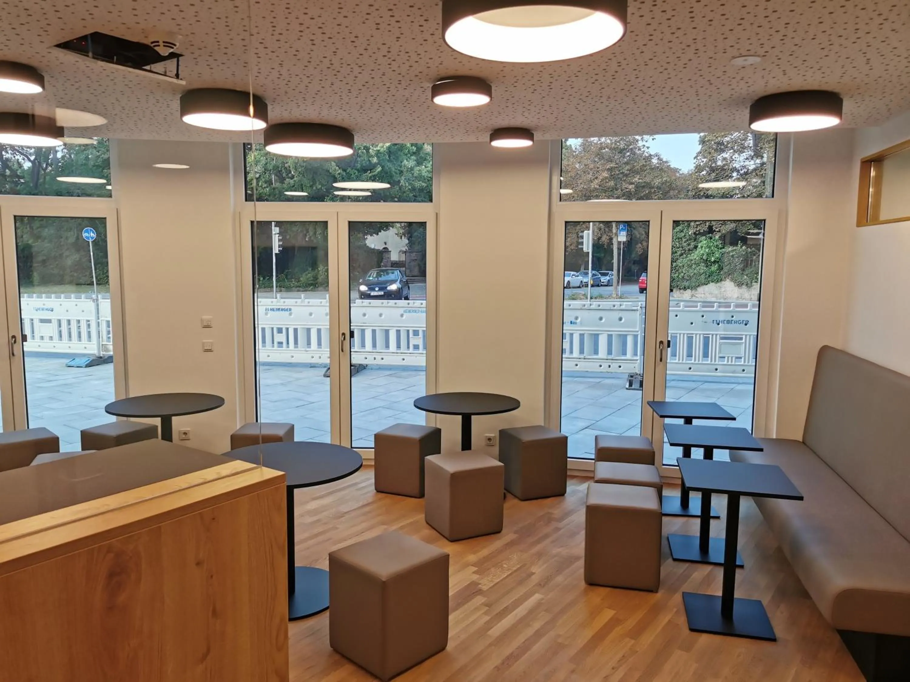 Restaurant/places to eat in GuestHouse Speyer