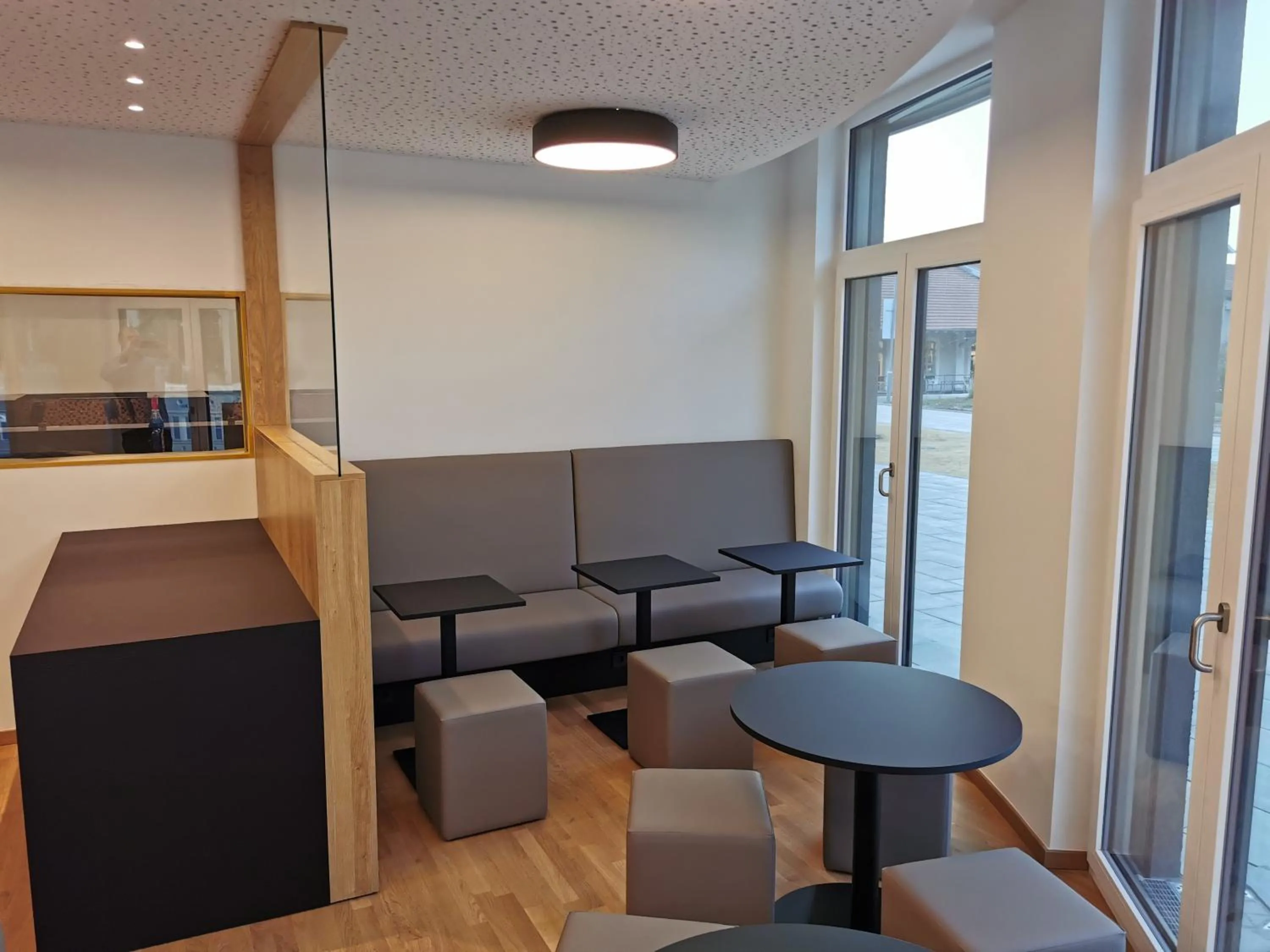 Restaurant/places to eat in GuestHouse Speyer