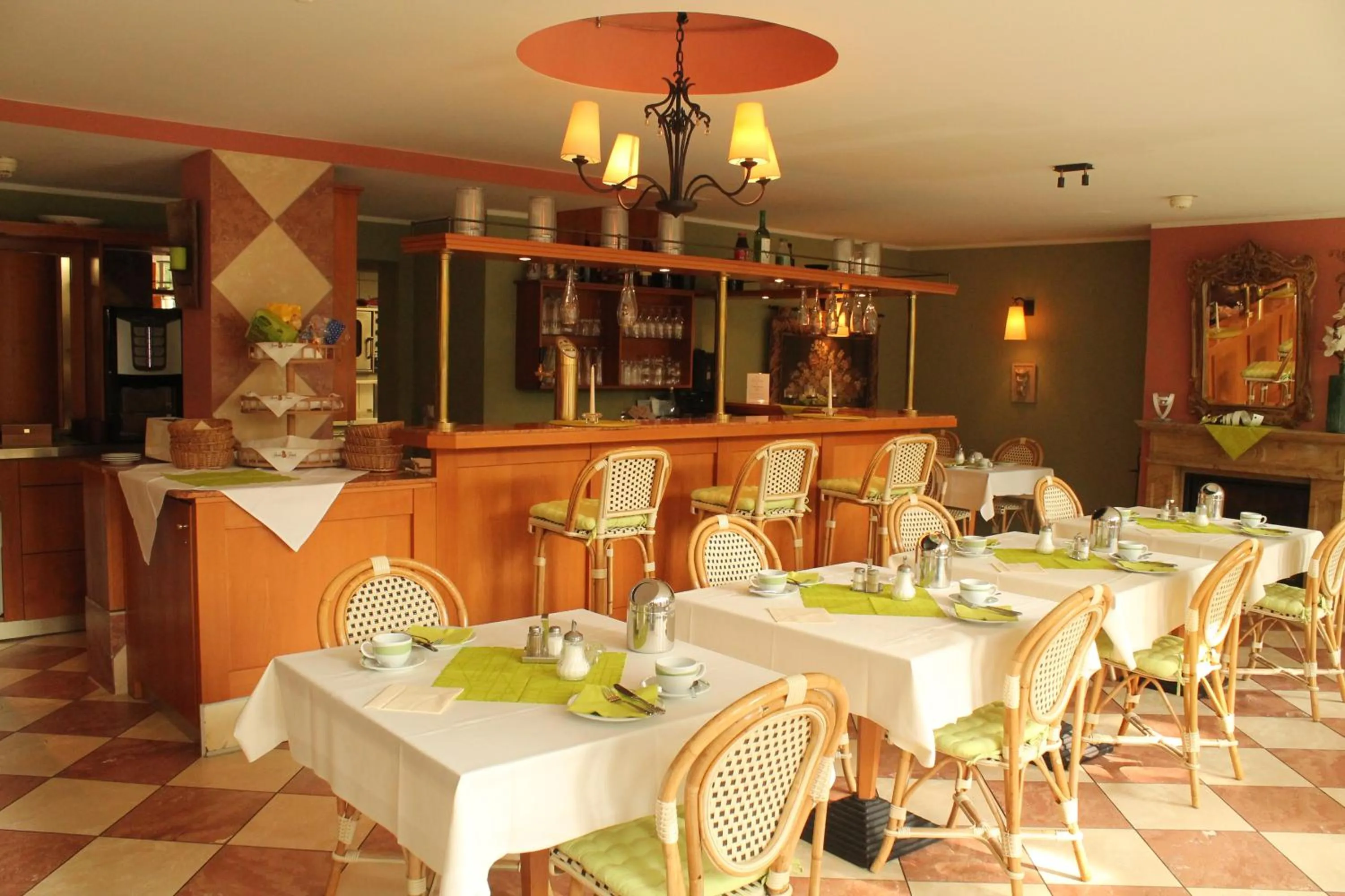 Restaurant/Places to Eat in Michels Apart Hotel Berlin