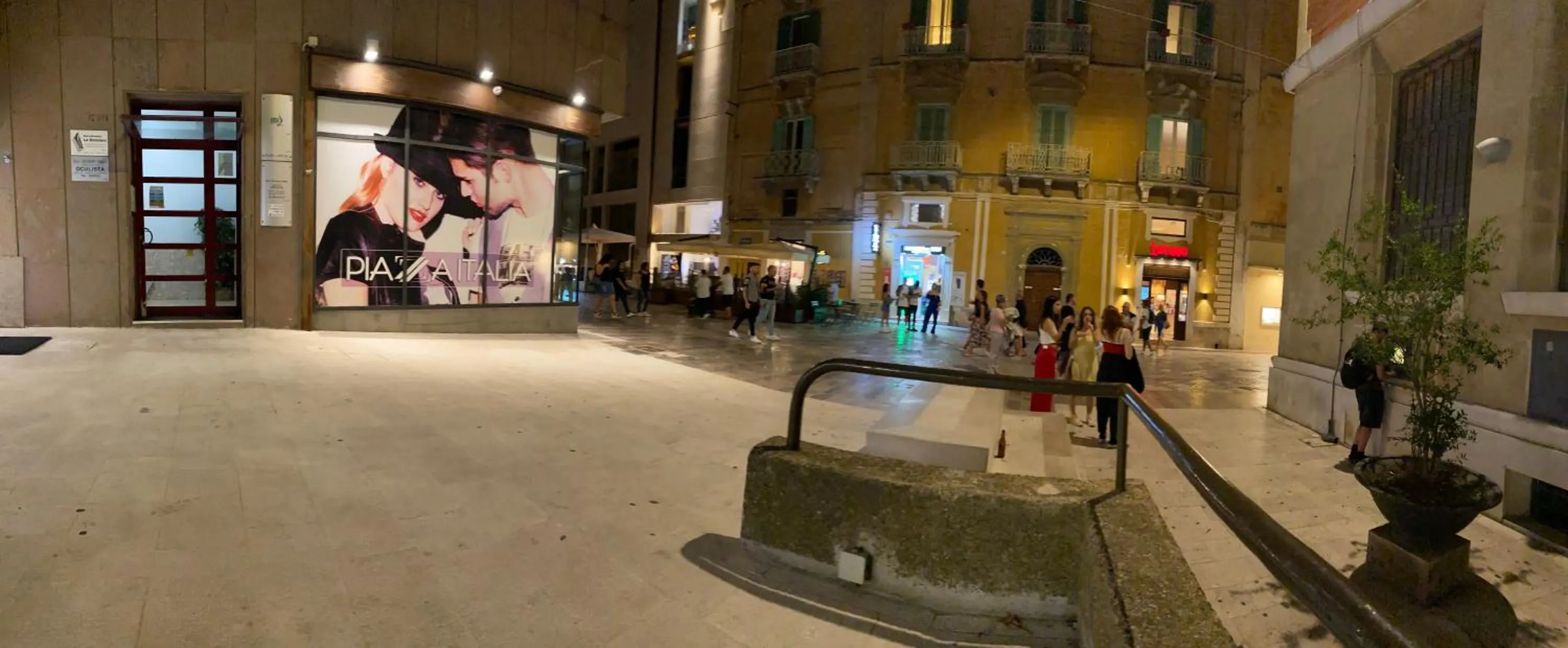 Facade/entrance in B&B "Lo Straniero"