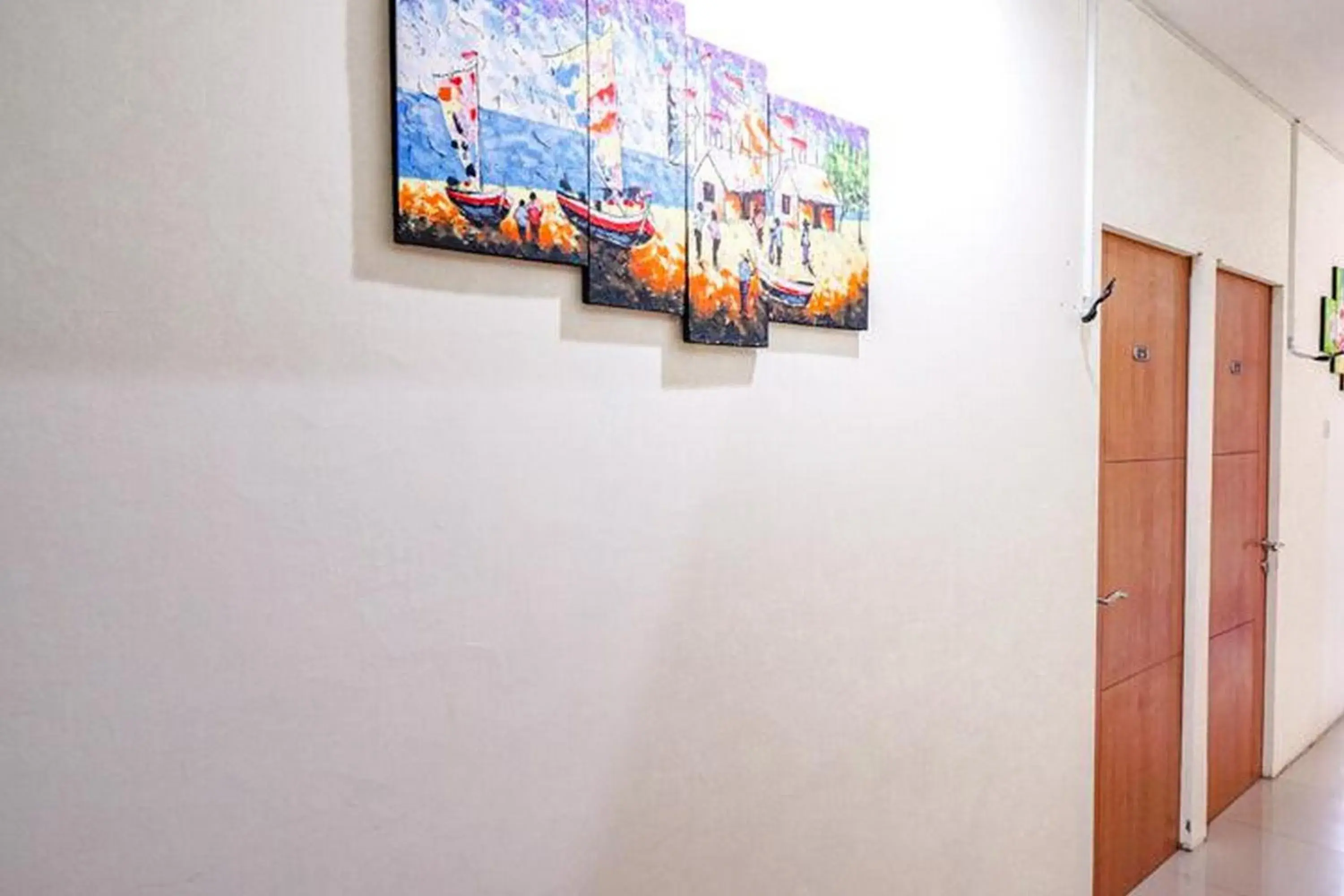 Property building in RedDoorz at Mayjen Sungkono Surabaya Property building in RedDoorz at Mayjen Sungkono Surabaya