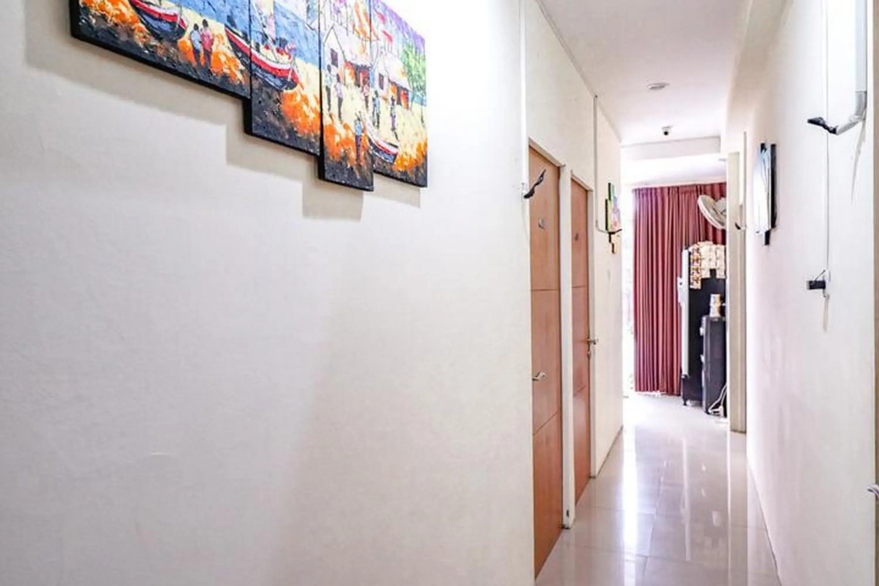 Property building in RedDoorz at Mayjen Sungkono Surabaya Property building in RedDoorz at Mayjen Sungkono Surabaya