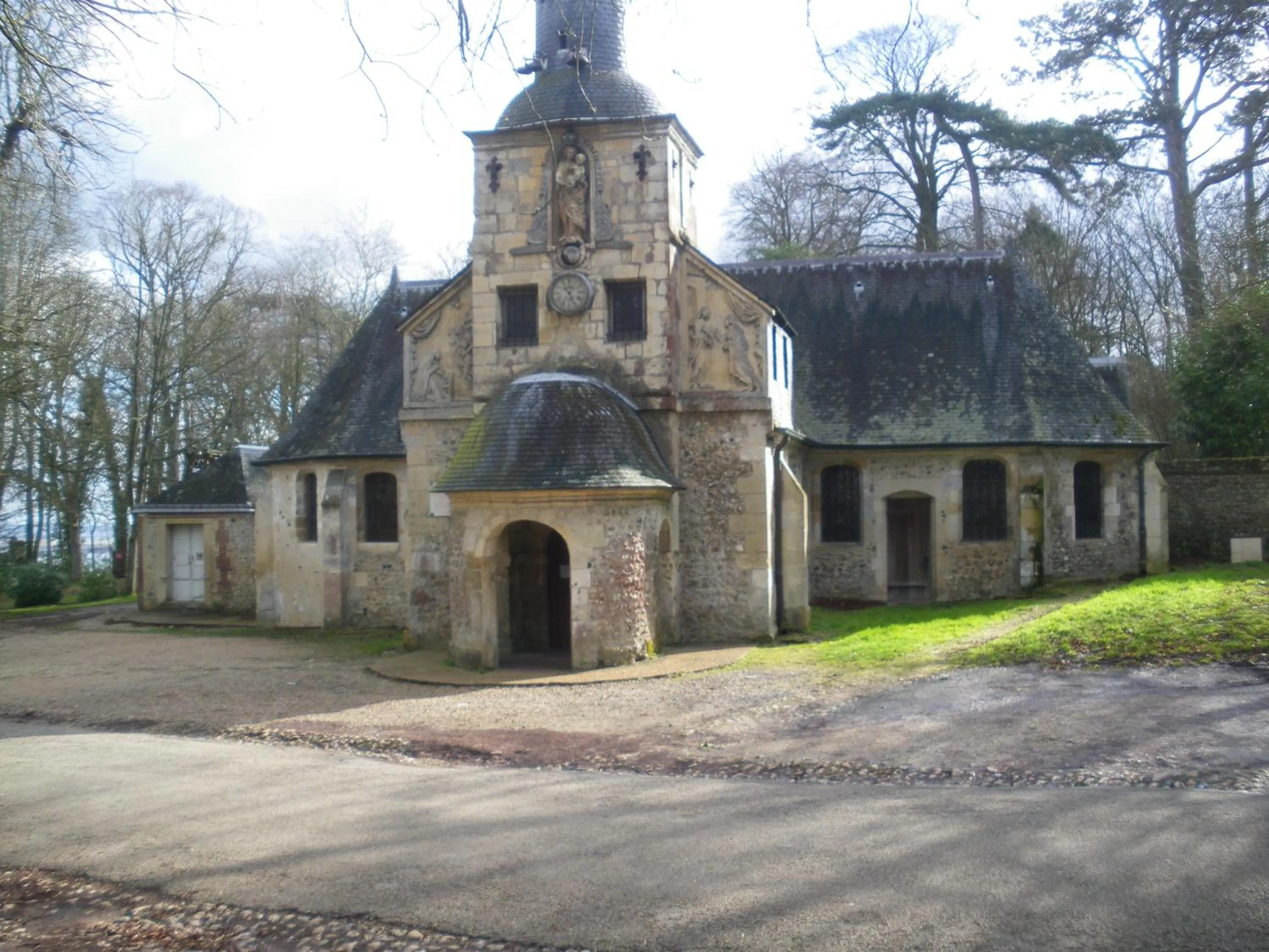Property building in Les Coquillettes