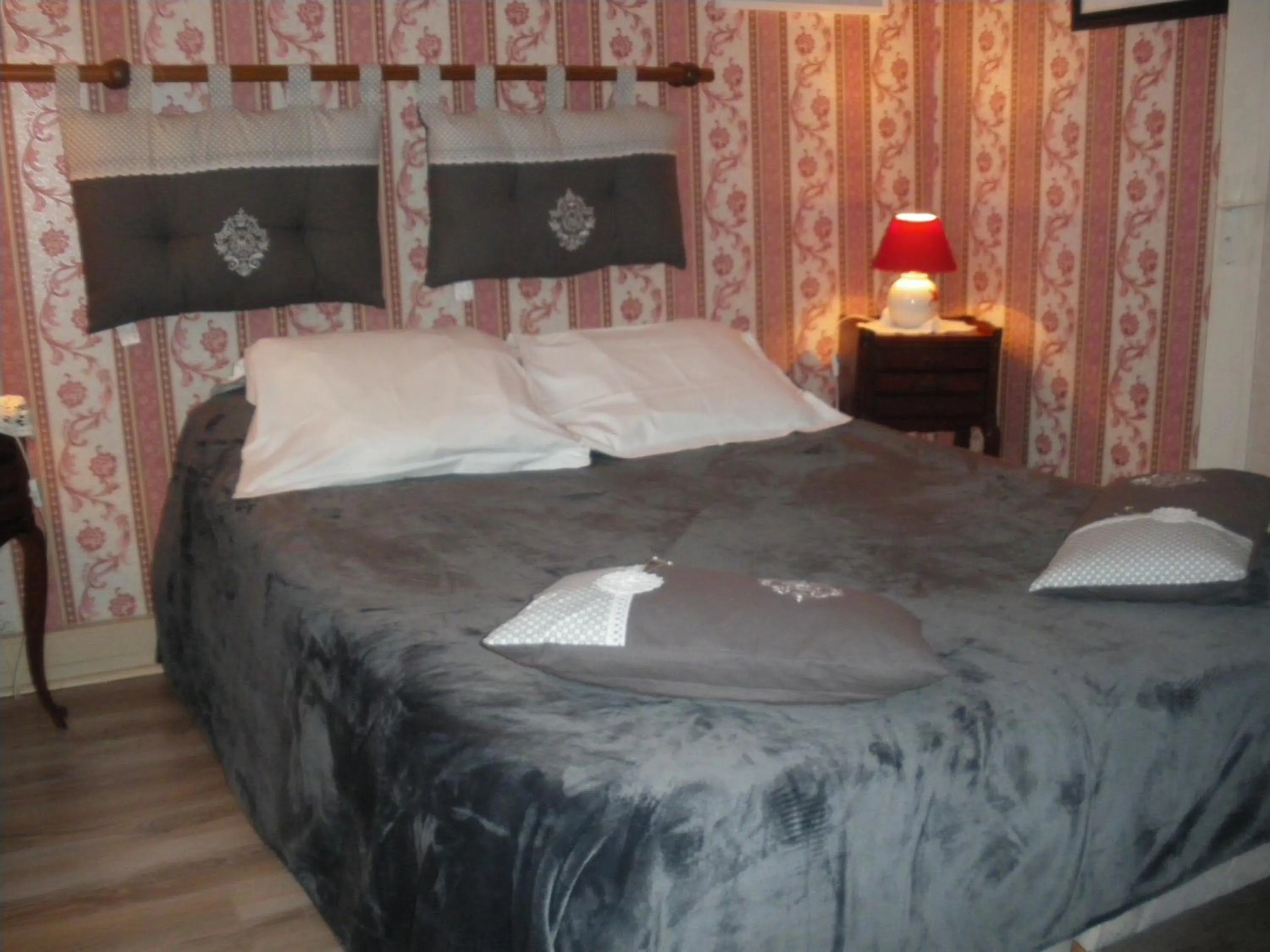Bed in Les Coquillettes