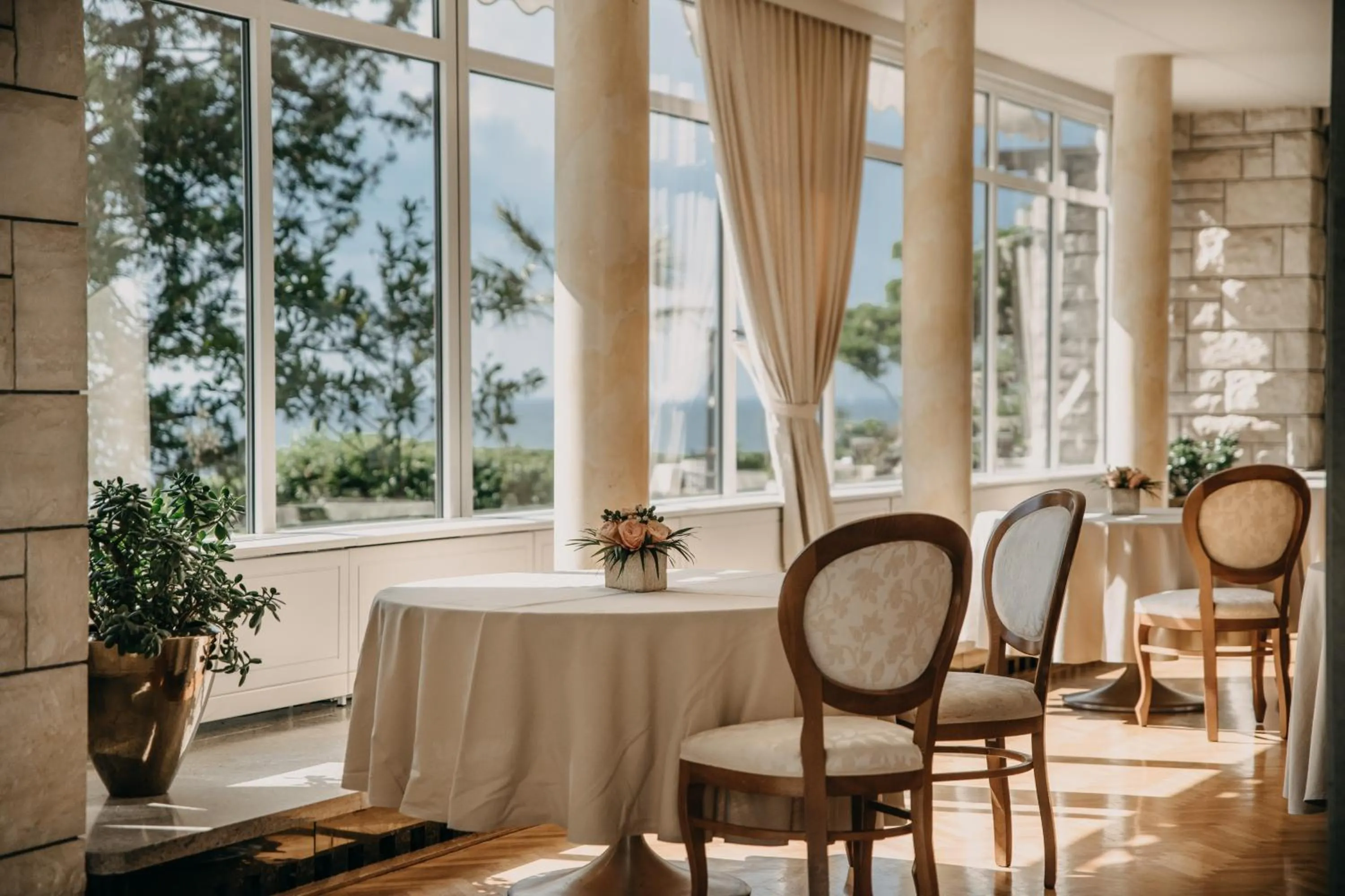 Restaurant/places to eat in Vila Tartini