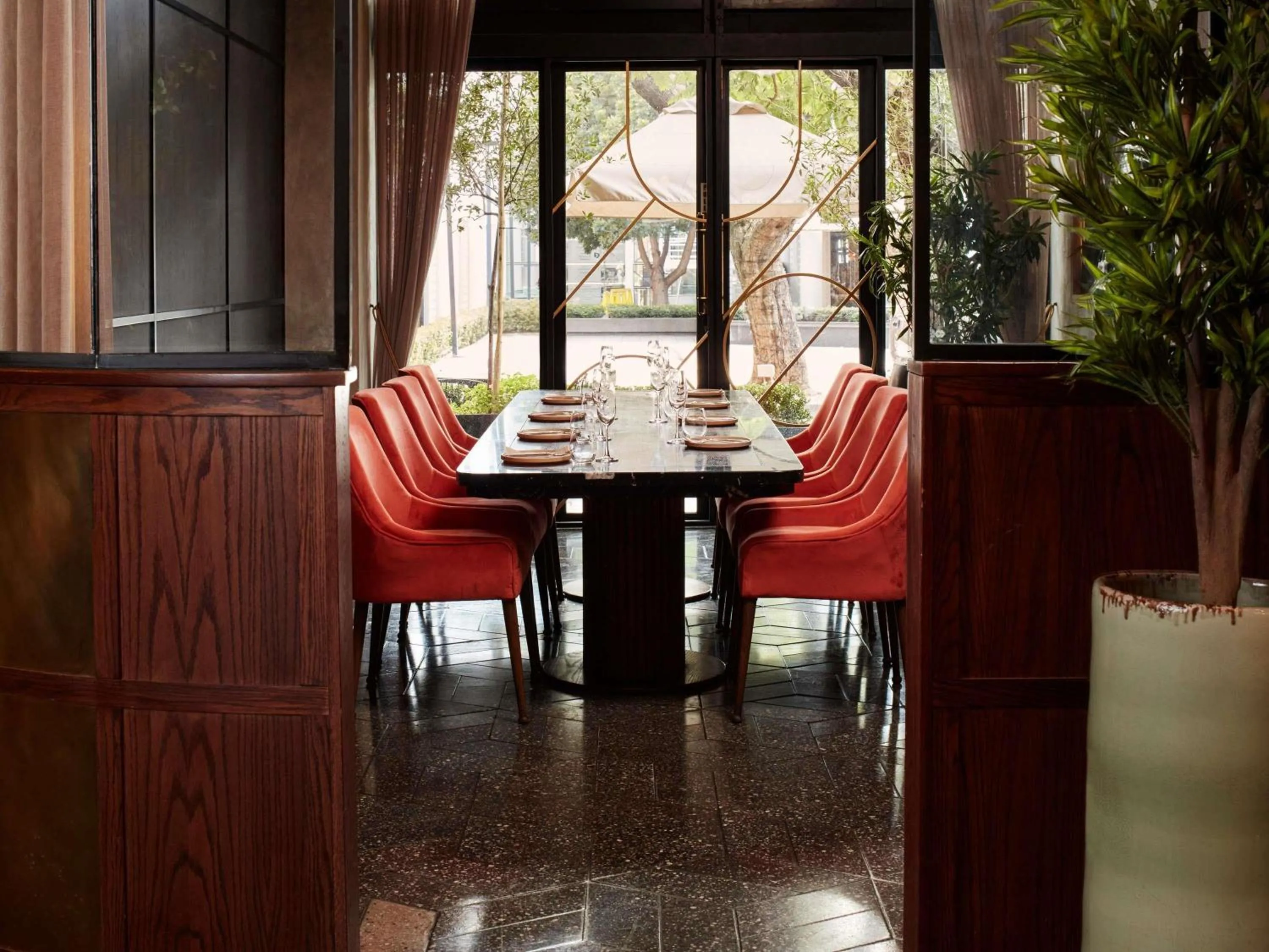 Restaurant/places to eat in HYDE JOHANNESBURG ROSEBANK