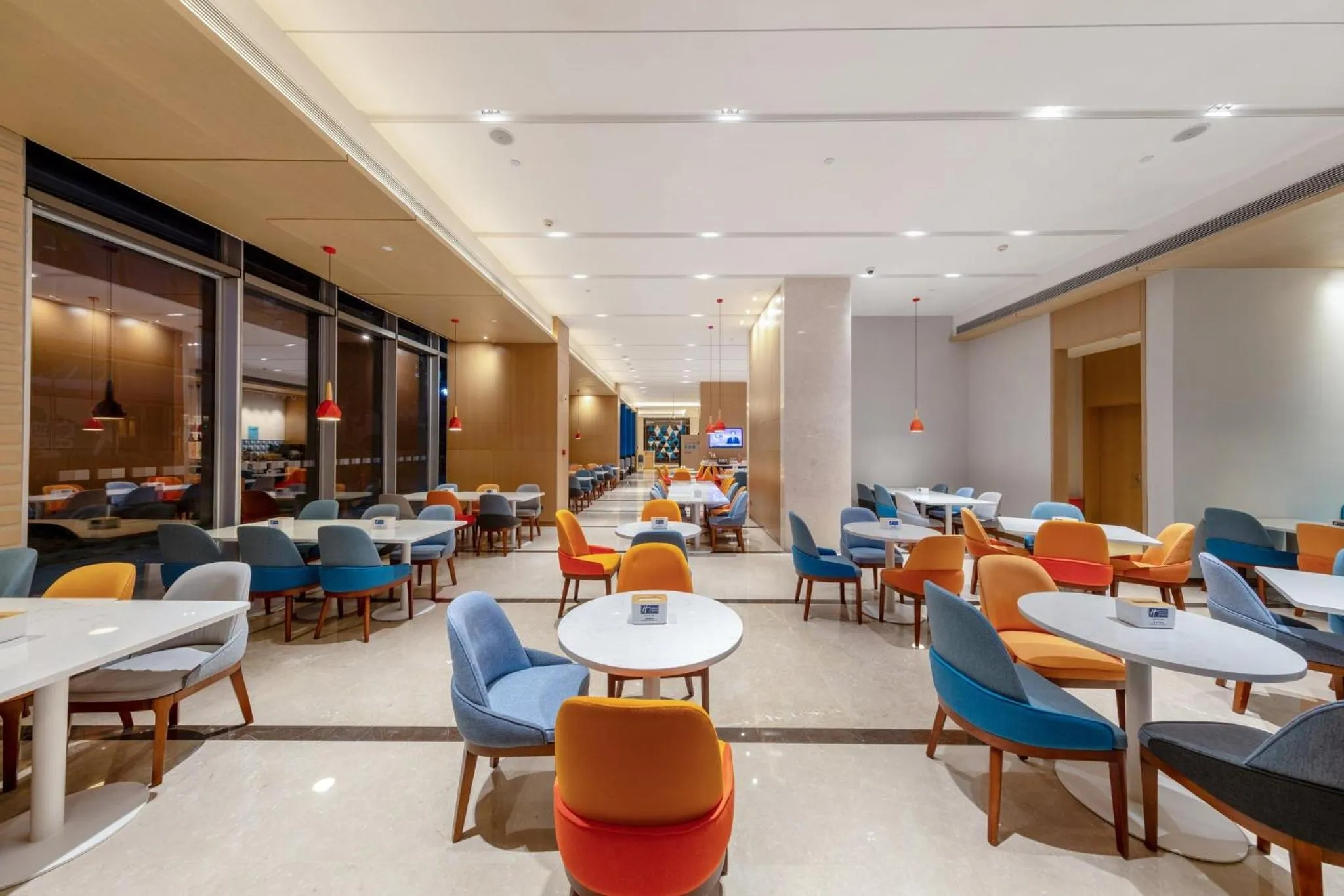 Breakfast in Holiday Inn Express Shenzhen Haiyuan City by IHG