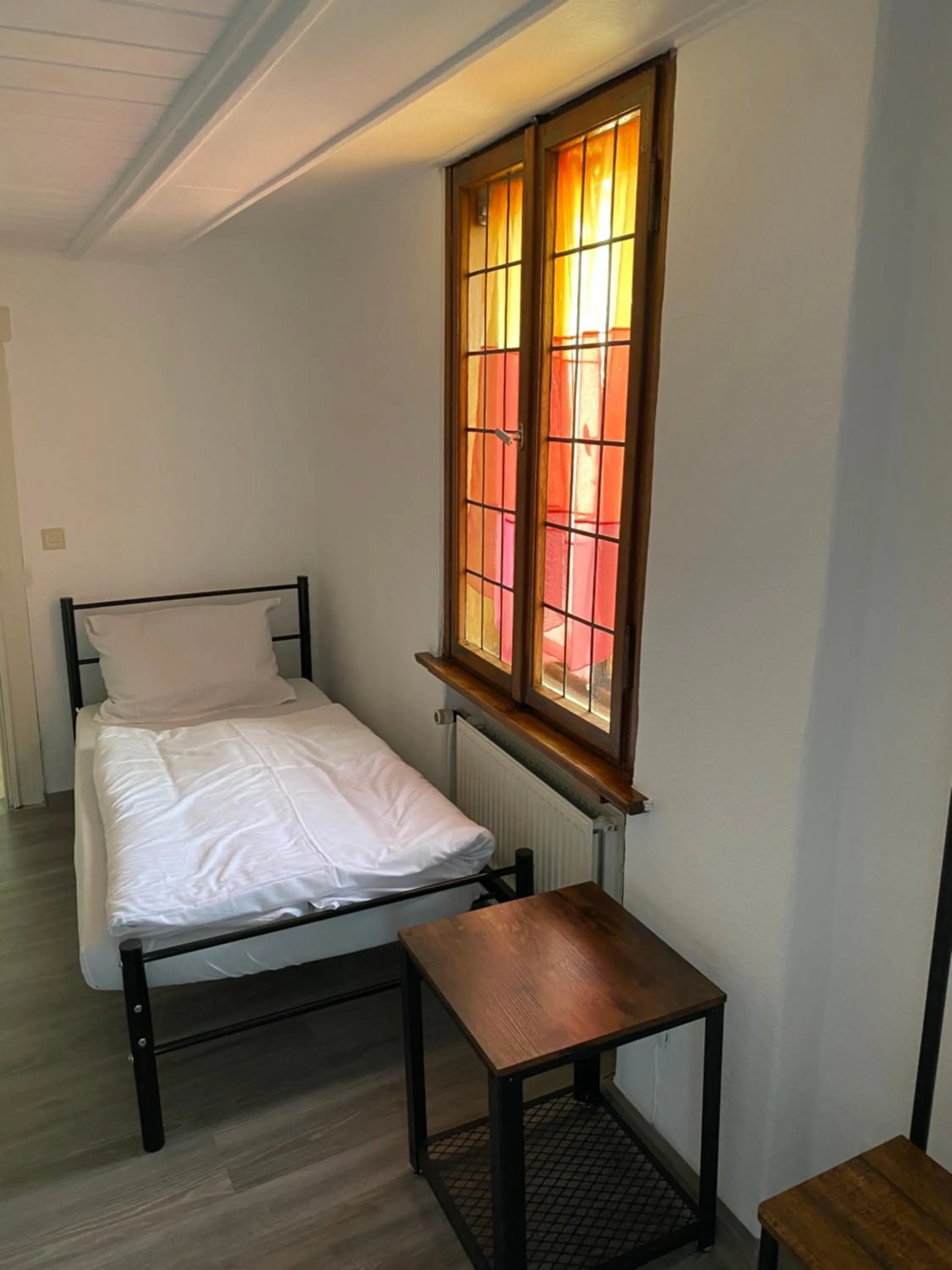 Photo of the whole room, Bed in Sonntags Hotel