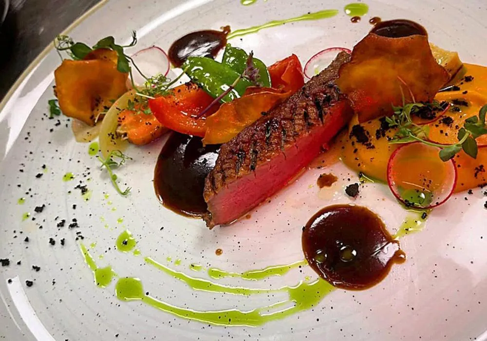 Food in The Lakeside - Burghotel zu Strausberg