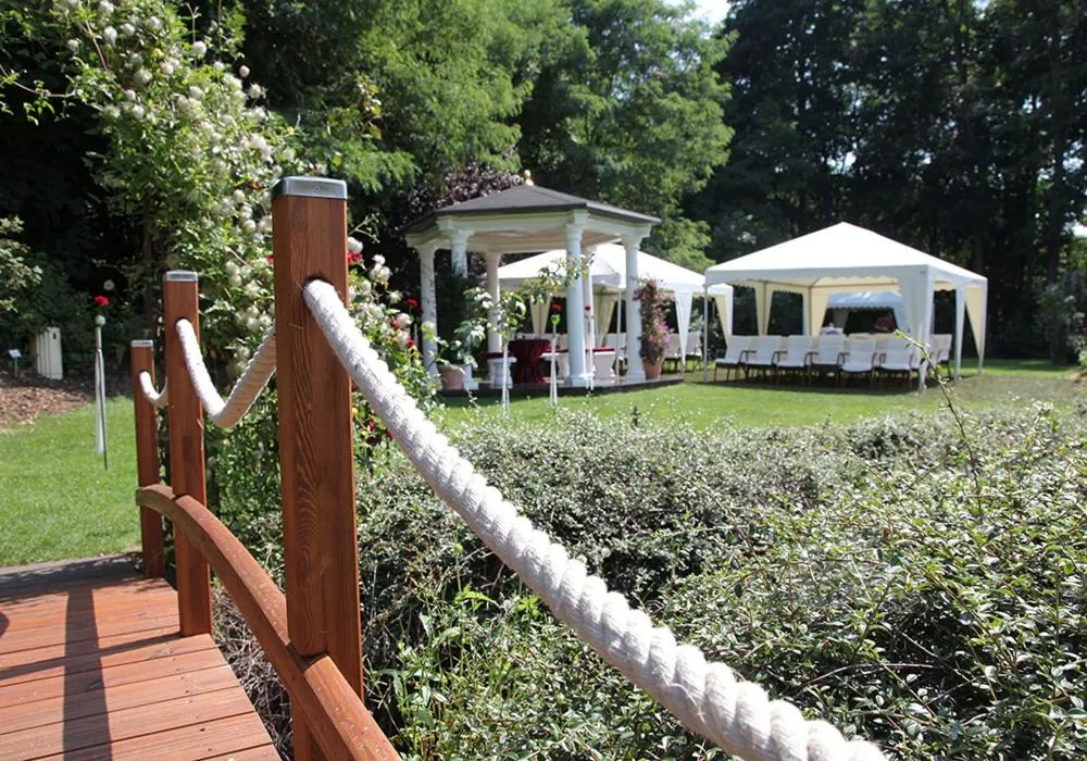 Garden in The Lakeside - Burghotel zu Strausberg