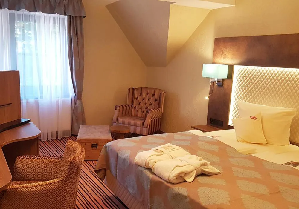 Bed in The Lakeside - Burghotel zu Strausberg