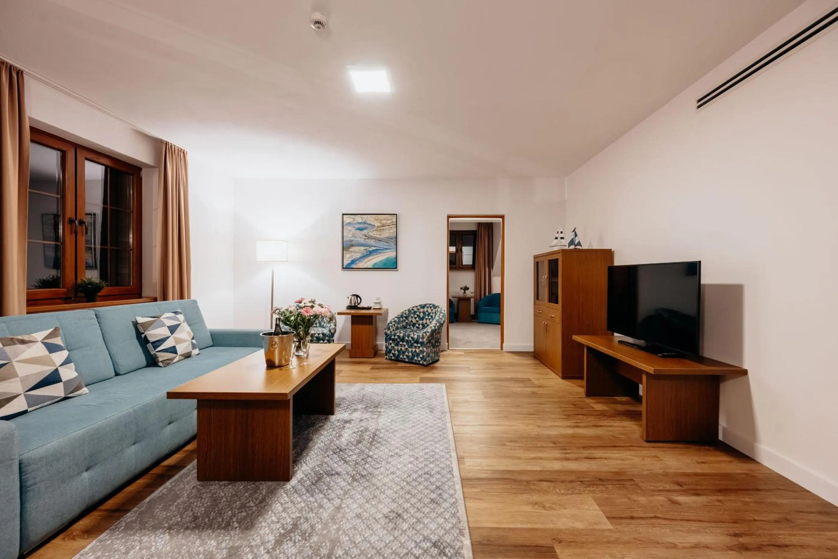 HOTEL CICHA WODA NIEPORĘT