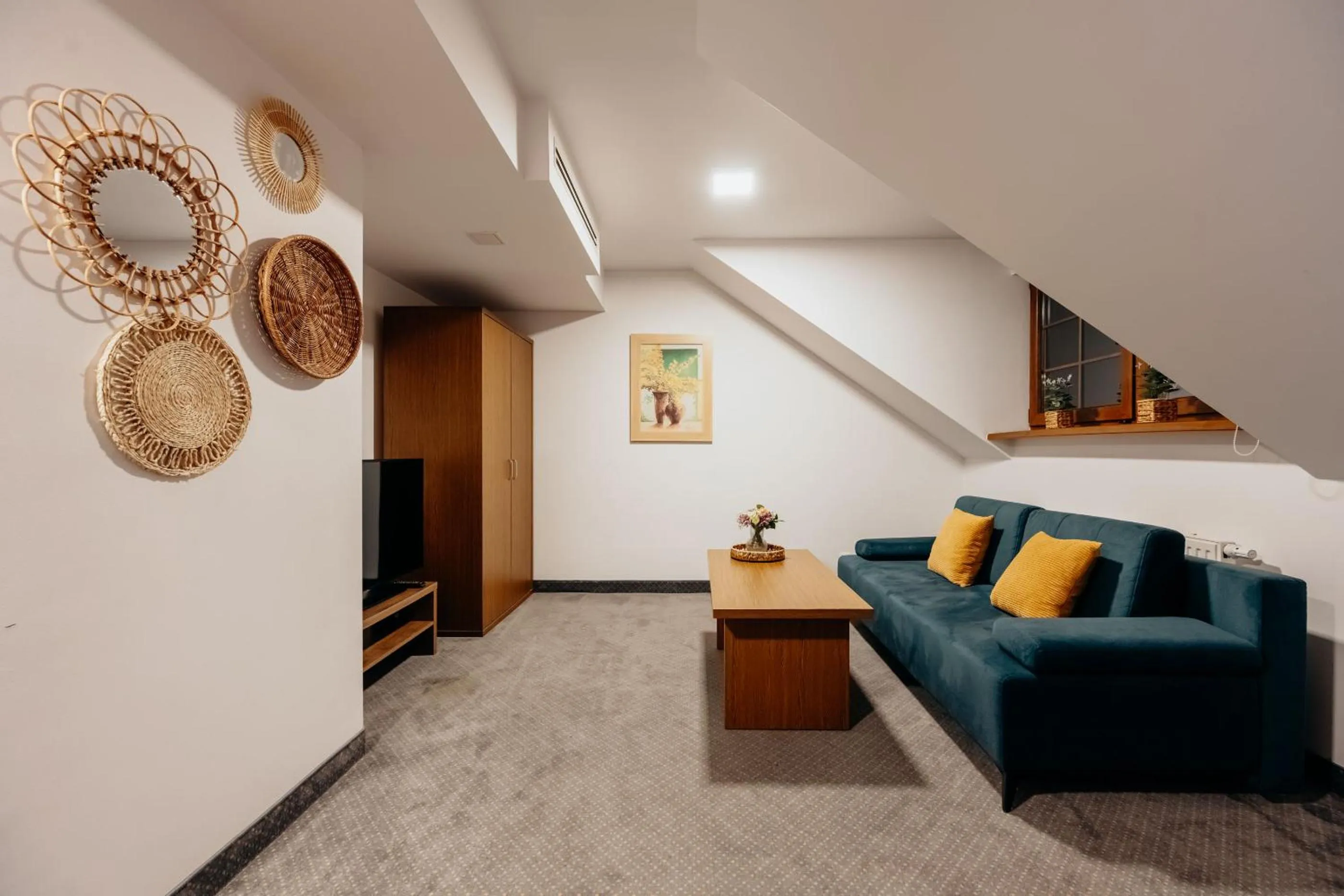 HOTEL CICHA WODA NIEPORĘT