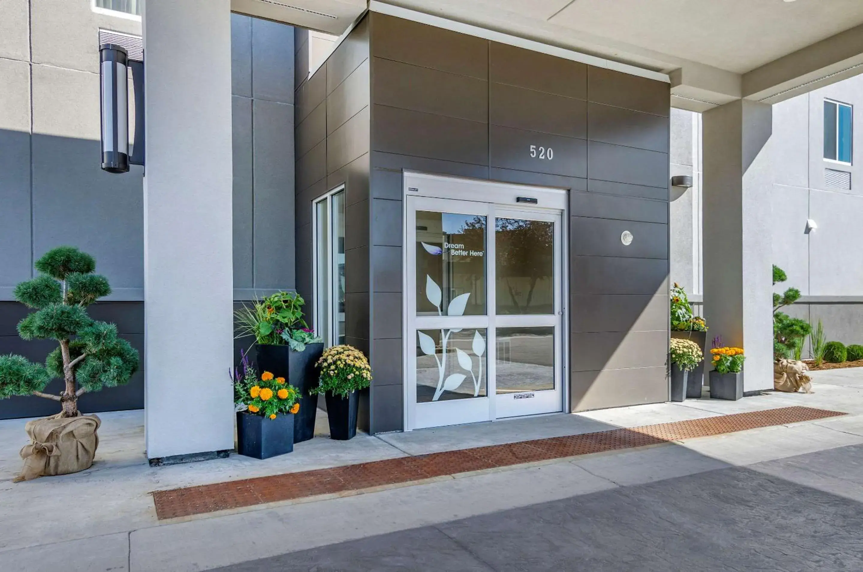 Property building in Sleep Inn & Suites Great Falls Airport Property building in Sleep Inn & Suites Great Falls Airport