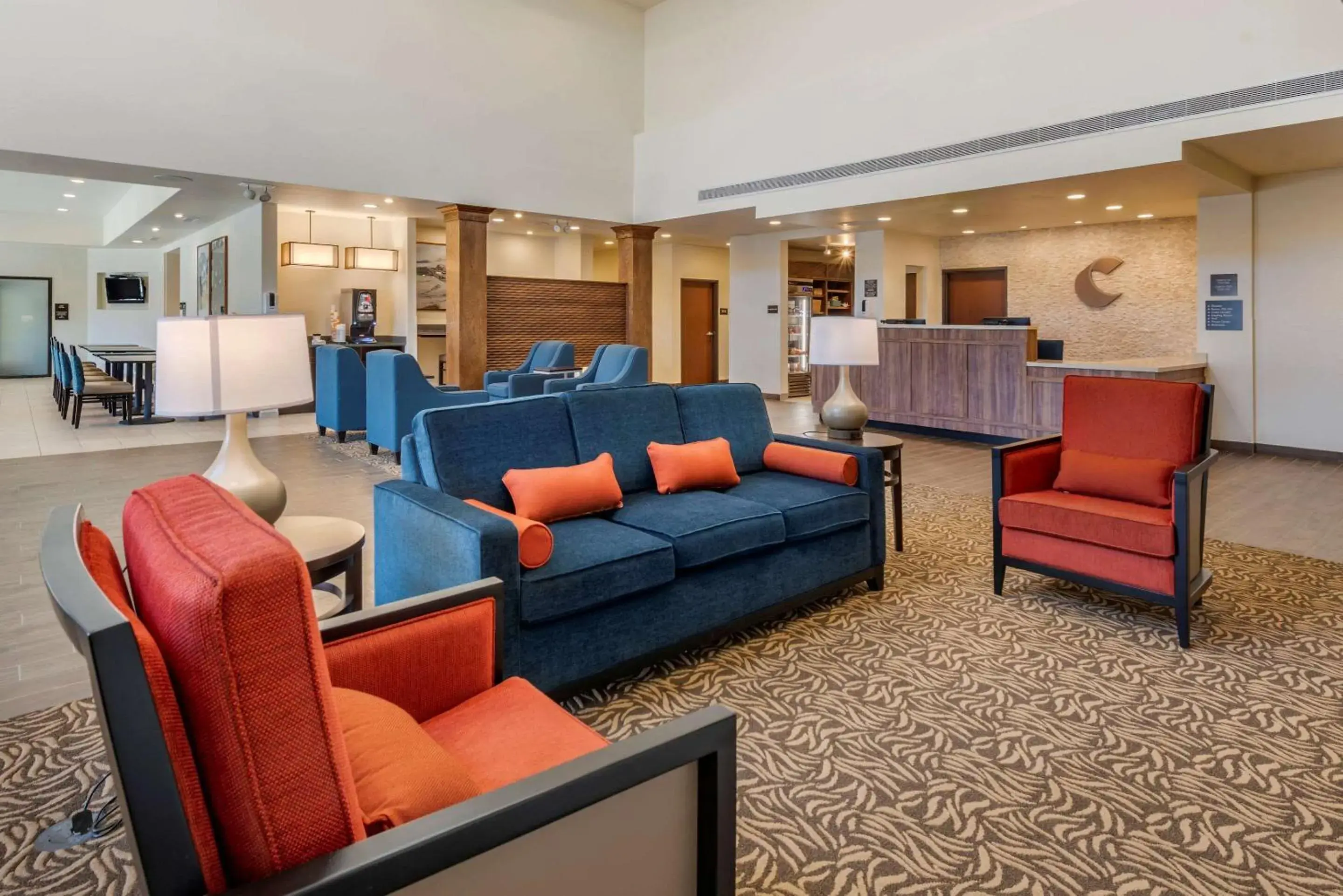 Lobby or reception in Comfort Suites Broomfield-Boulder-Interlocken Lobby or reception in Comfort Suites Broomfield-Boulder-Interlocken