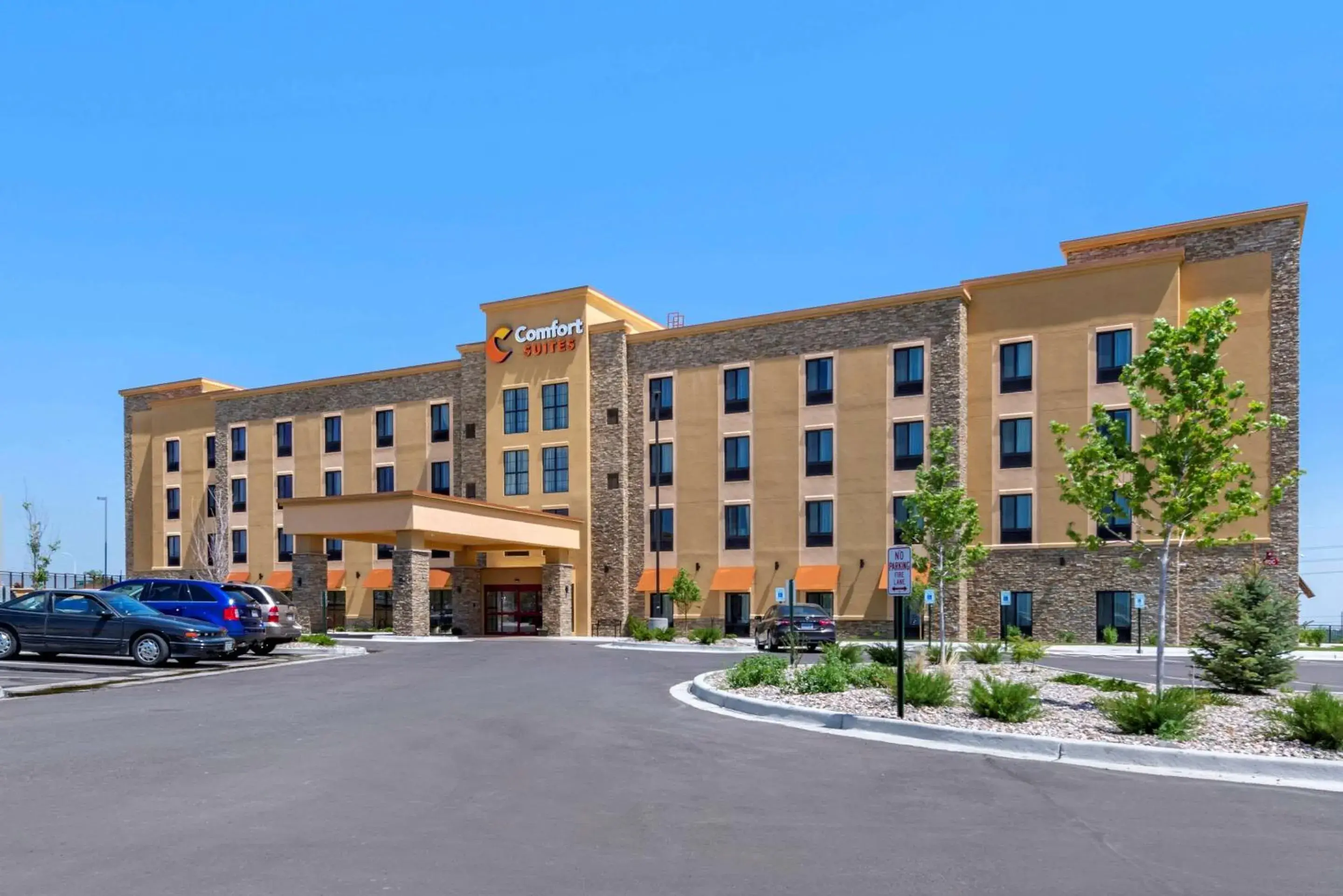 Property building in Comfort Suites Broomfield-Boulder-Interlocken Property building in Comfort Suites Broomfield-Boulder-Interlocken