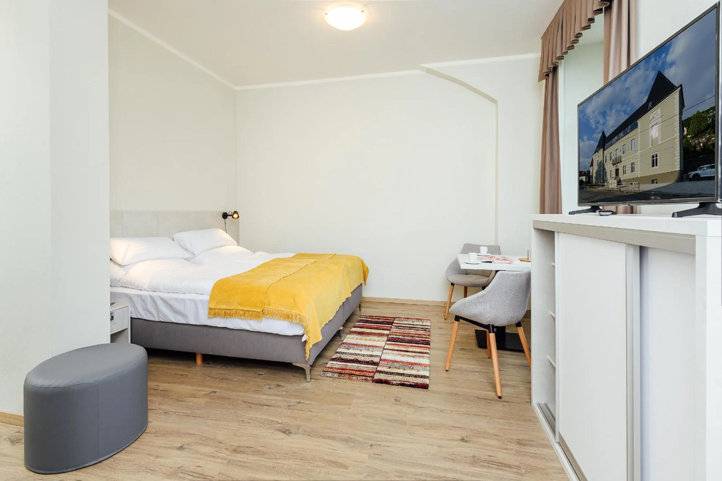 Photo of the whole room, Bed in Apartmánový dom GRAND - Contactless Check In