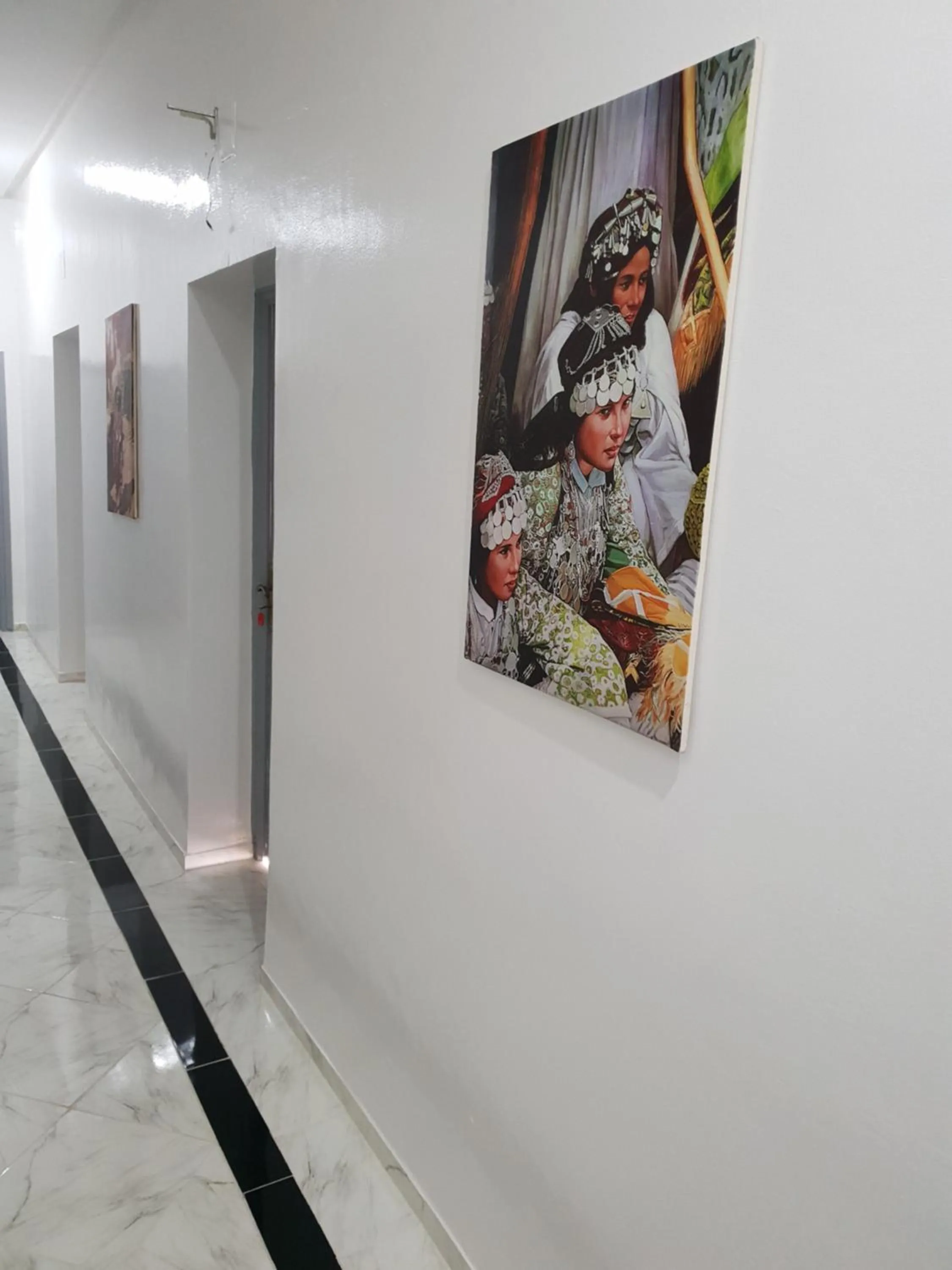 TV/Entertainment Center in Hotel Mauritania