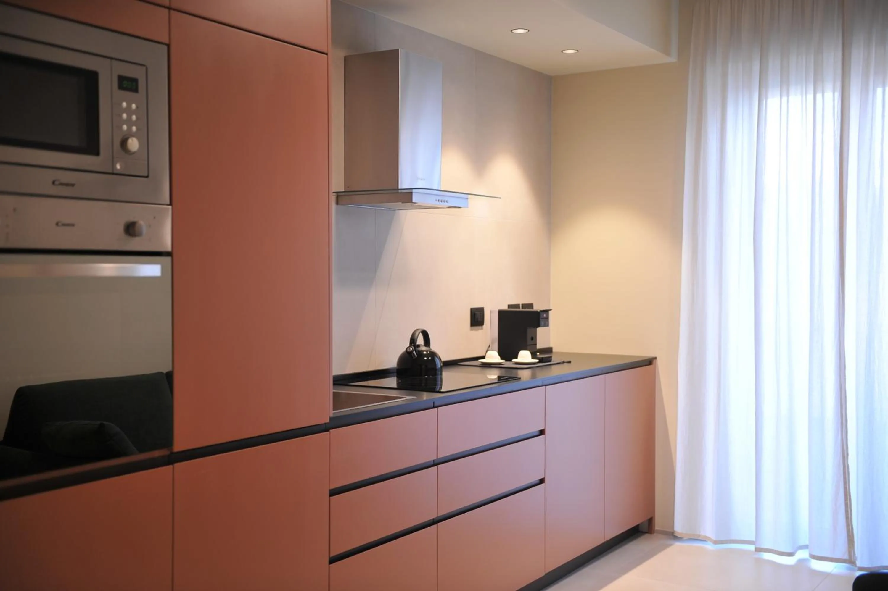 Coffee/tea facilities in SETTANNI Sea Suites