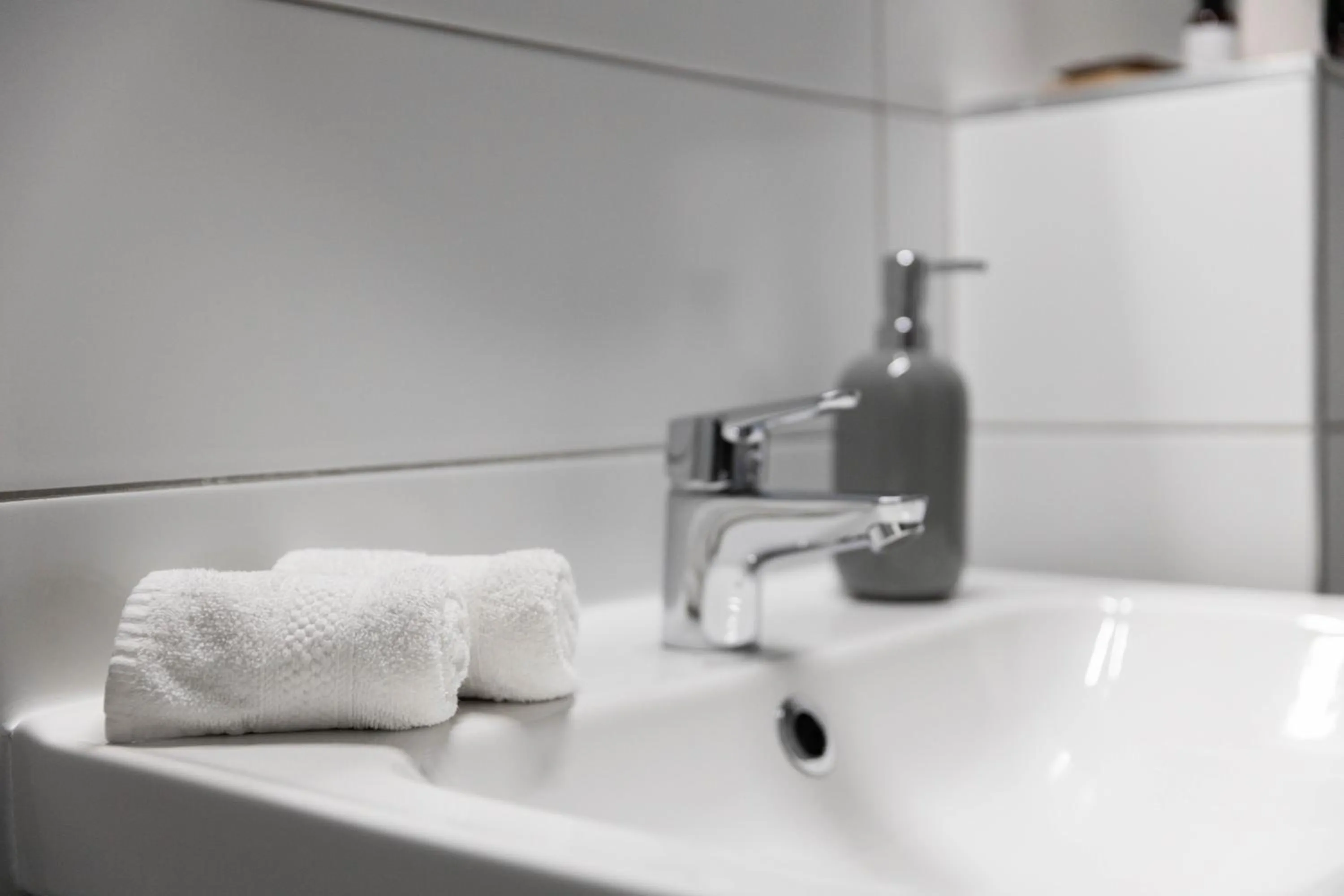Bathroom in Roomstore Studio Apartments