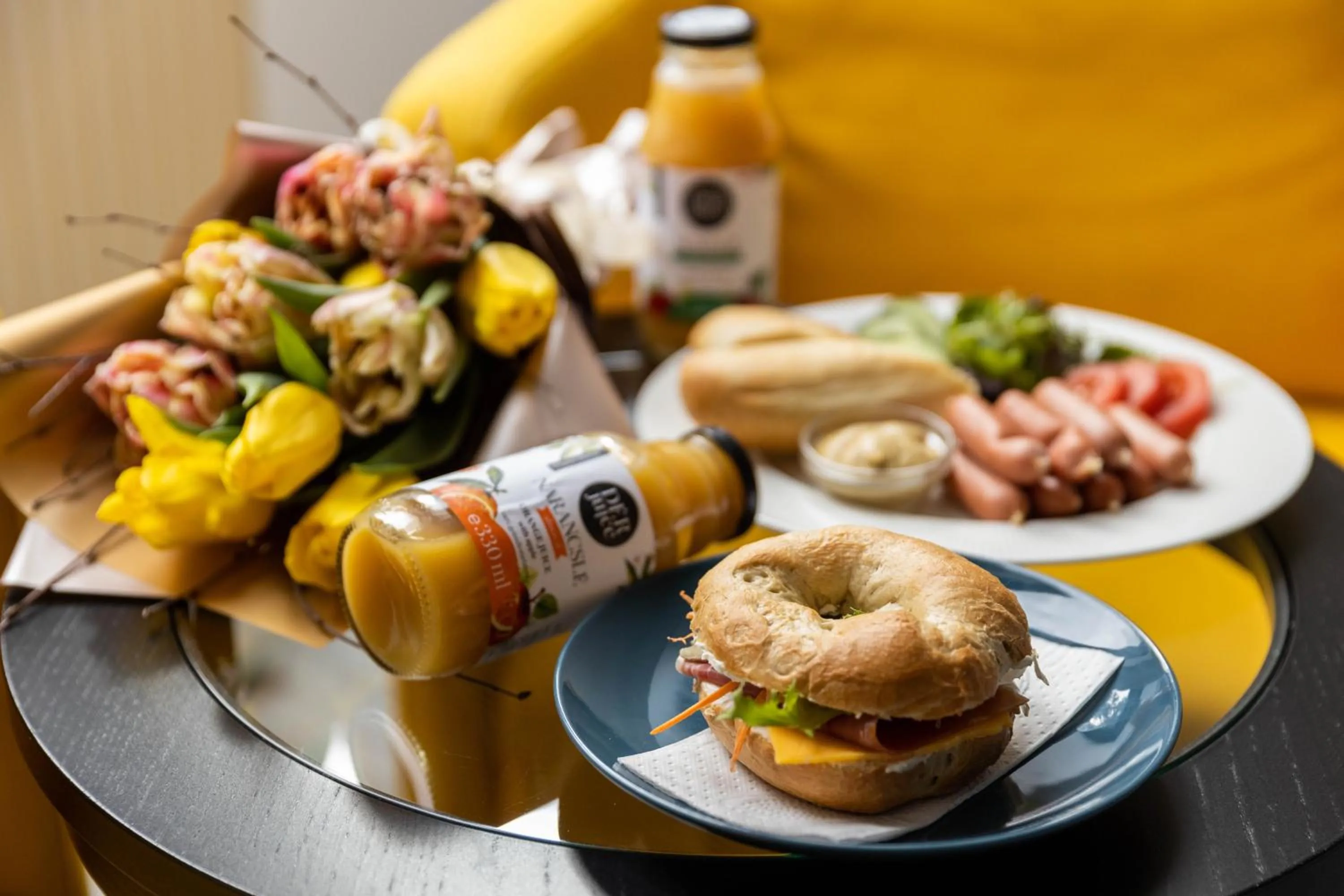 Breakfast in Roomstore Studio Apartments