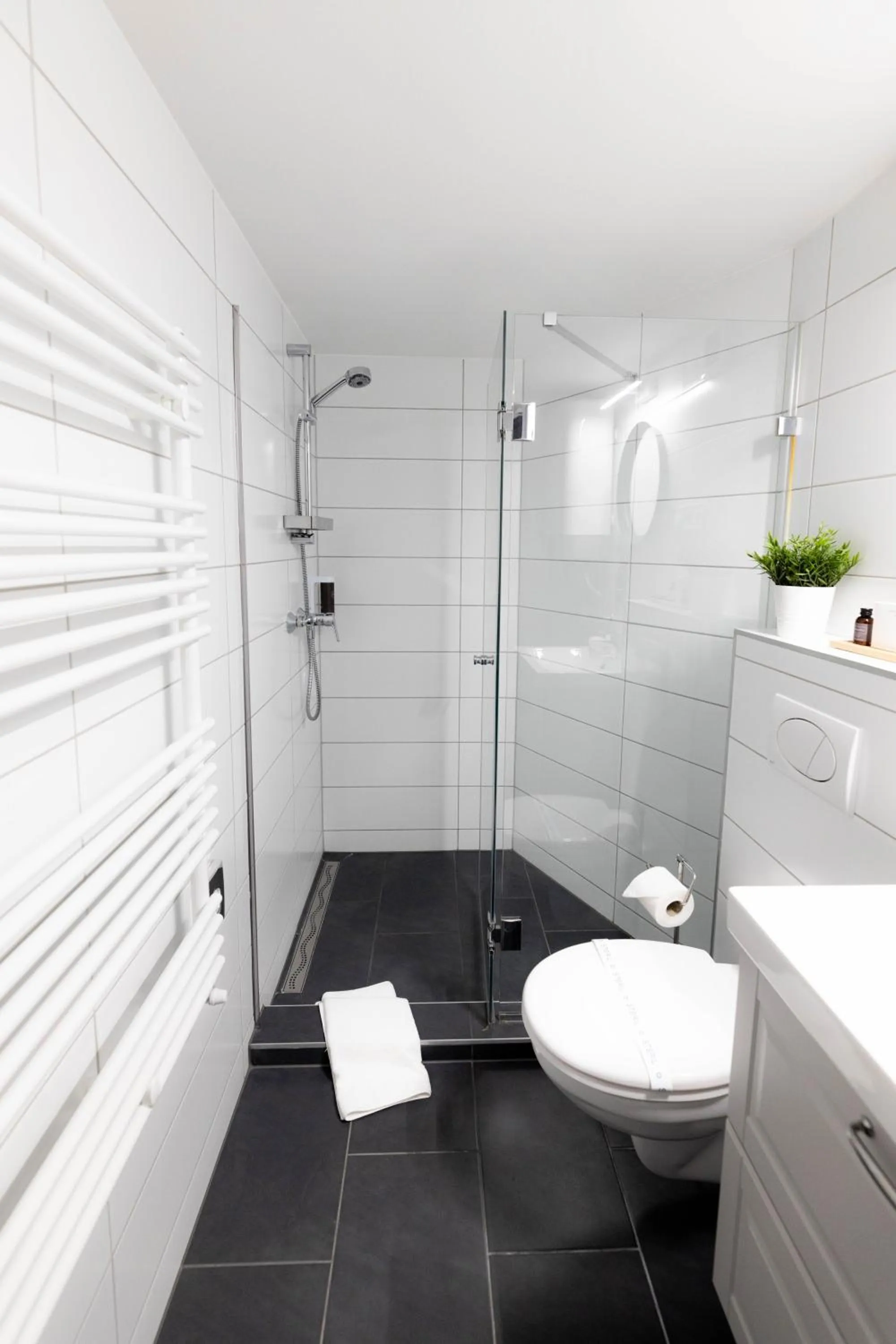 Bathroom in Roomstore Studio Apartments