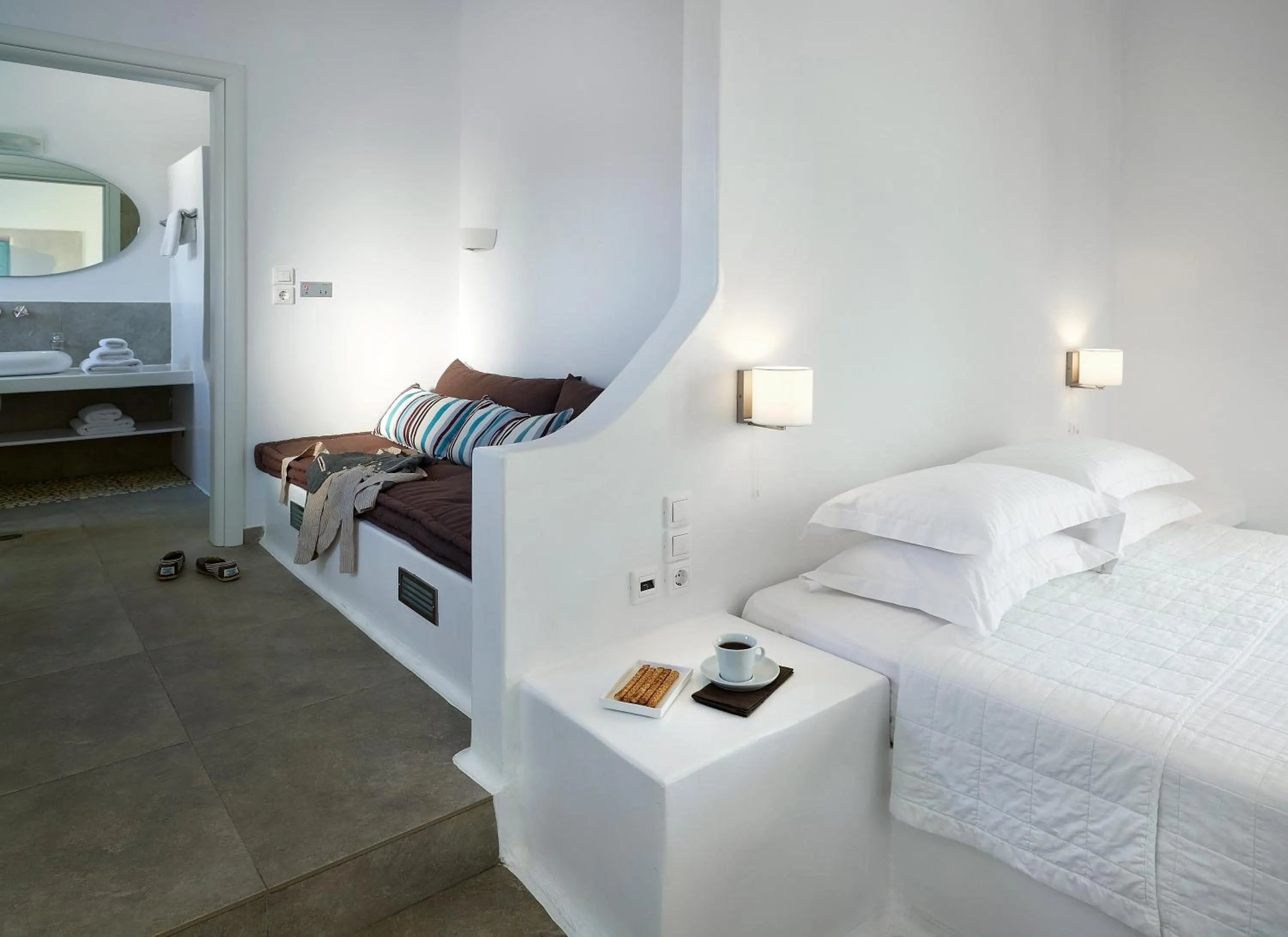 Bed in Santa Maria Luxury Suites & Spa