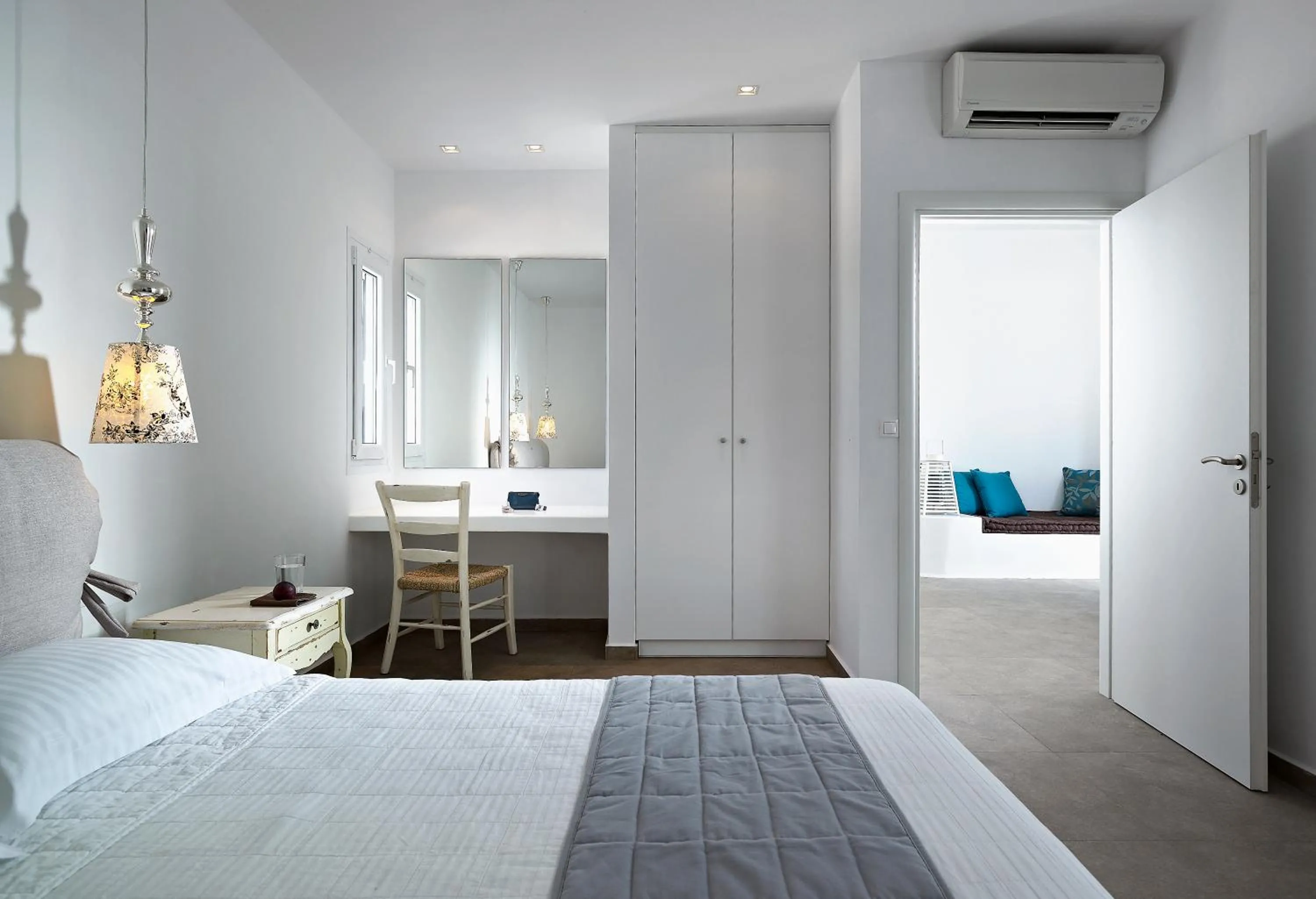 Bed in Santa Maria Luxury Suites & Spa