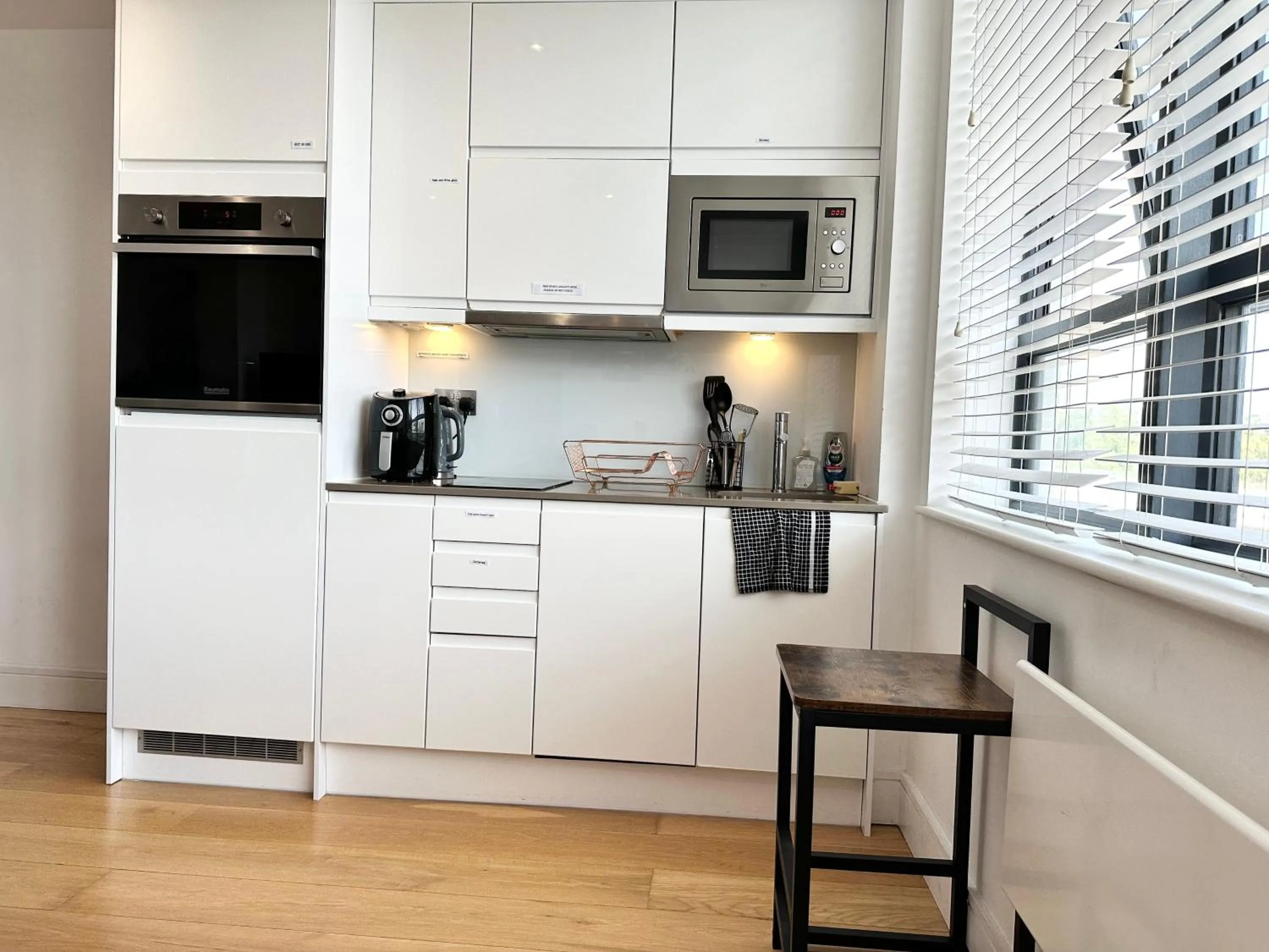 Comfort Stay Apartment in the heart of Haywards Heath