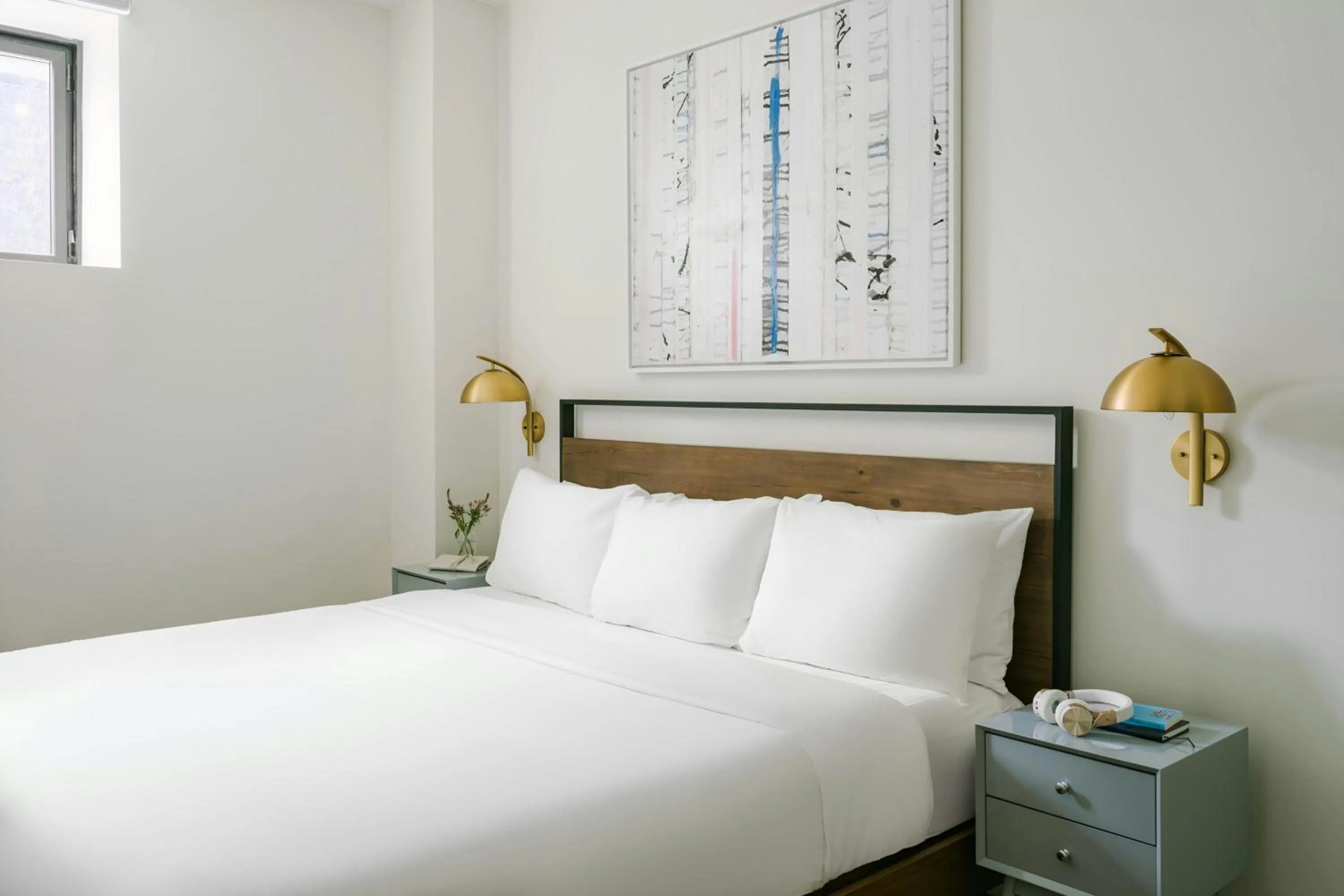 Bedroom, Bed in Sonder by Marriott Bonvoy Le Guerin Apartments Le Plateau-Mont-Royal