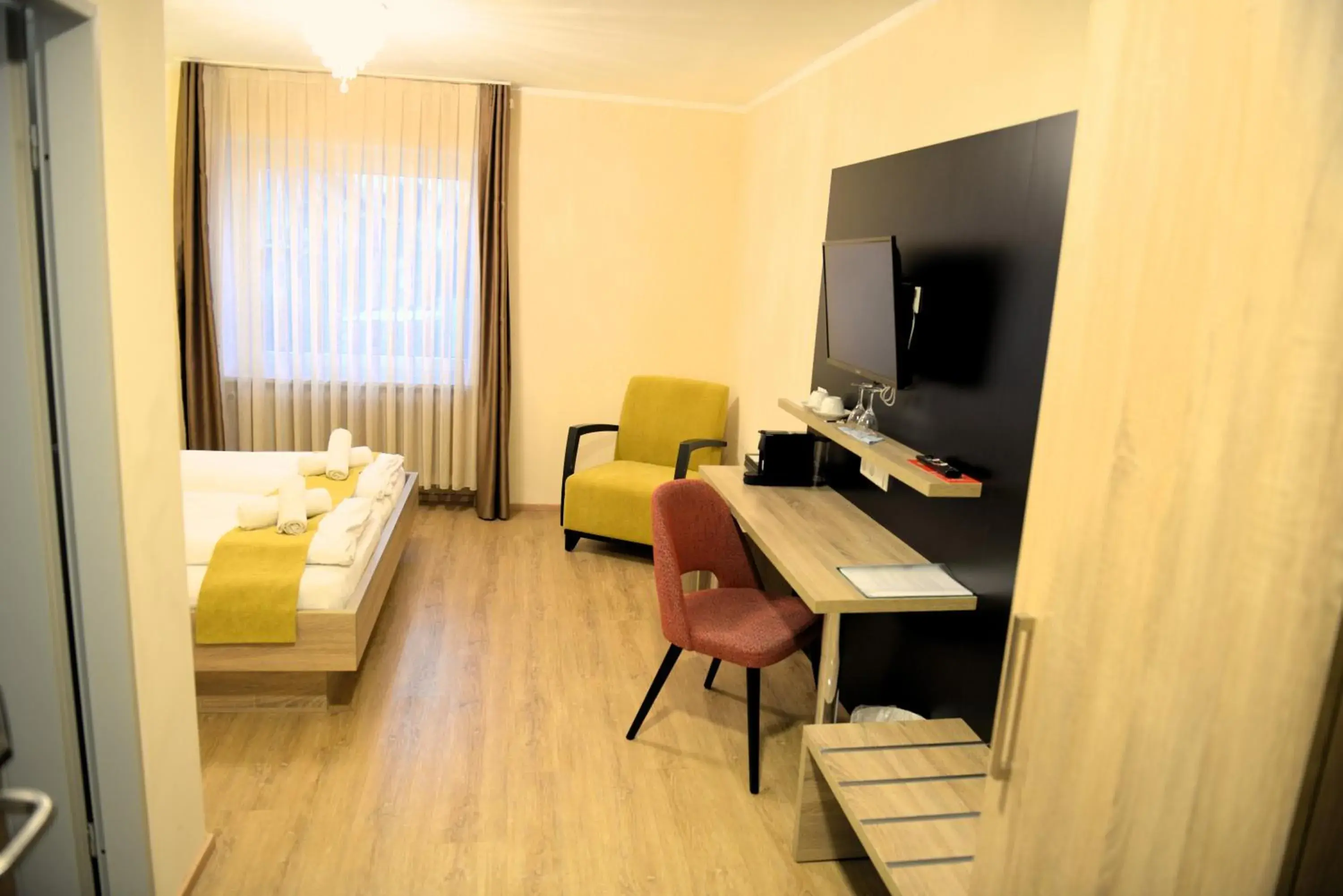 Double Room - single occupancy in Hotel zur Flüh Double Room - single occupancy in Hotel zur Flüh