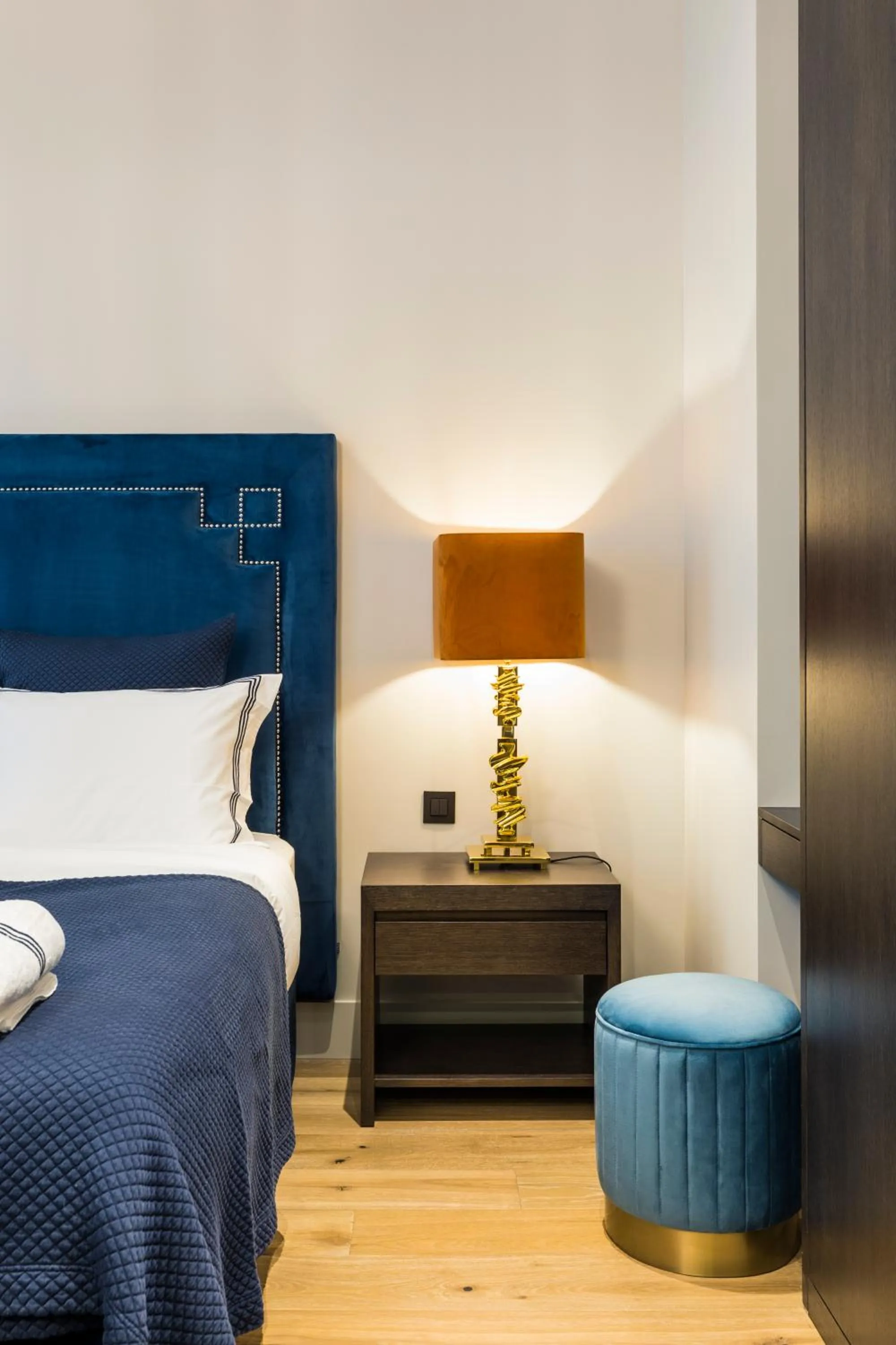 Bedroom, Bed in Luxury Apartment Paris Louvre II