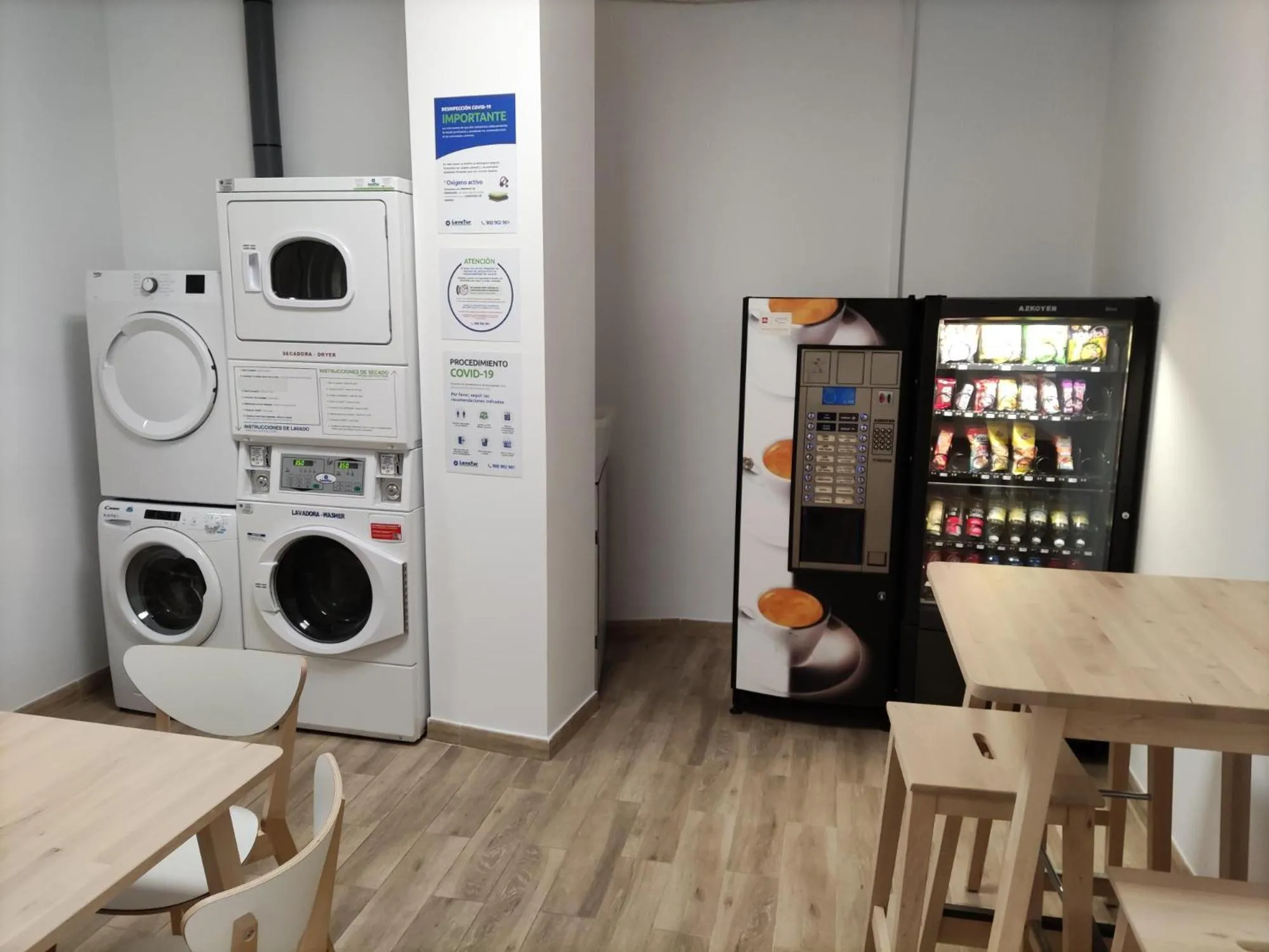 Albergue & Rooms Murgadán