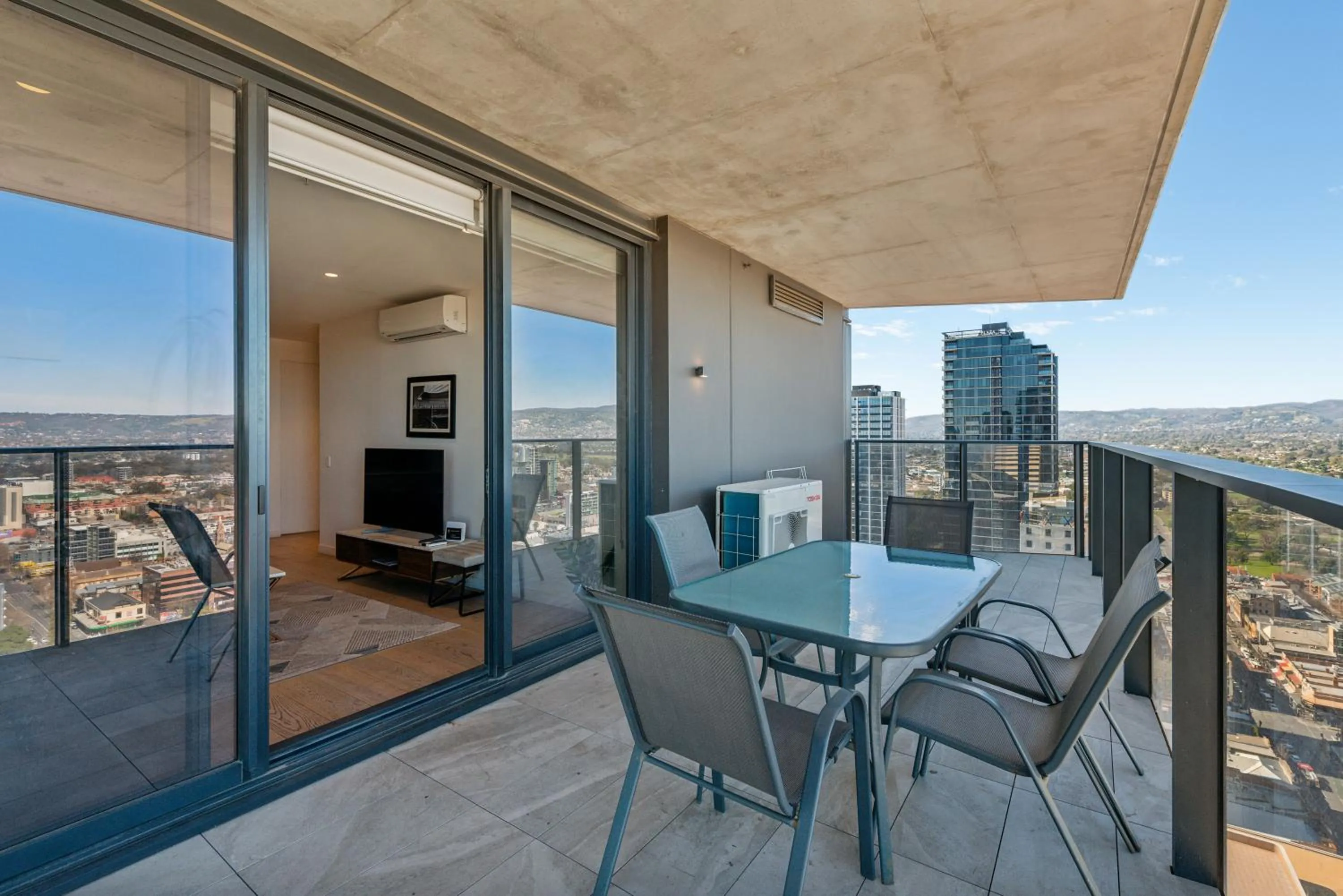 Balcony/Terrace in Realm Apartments by CLLIX