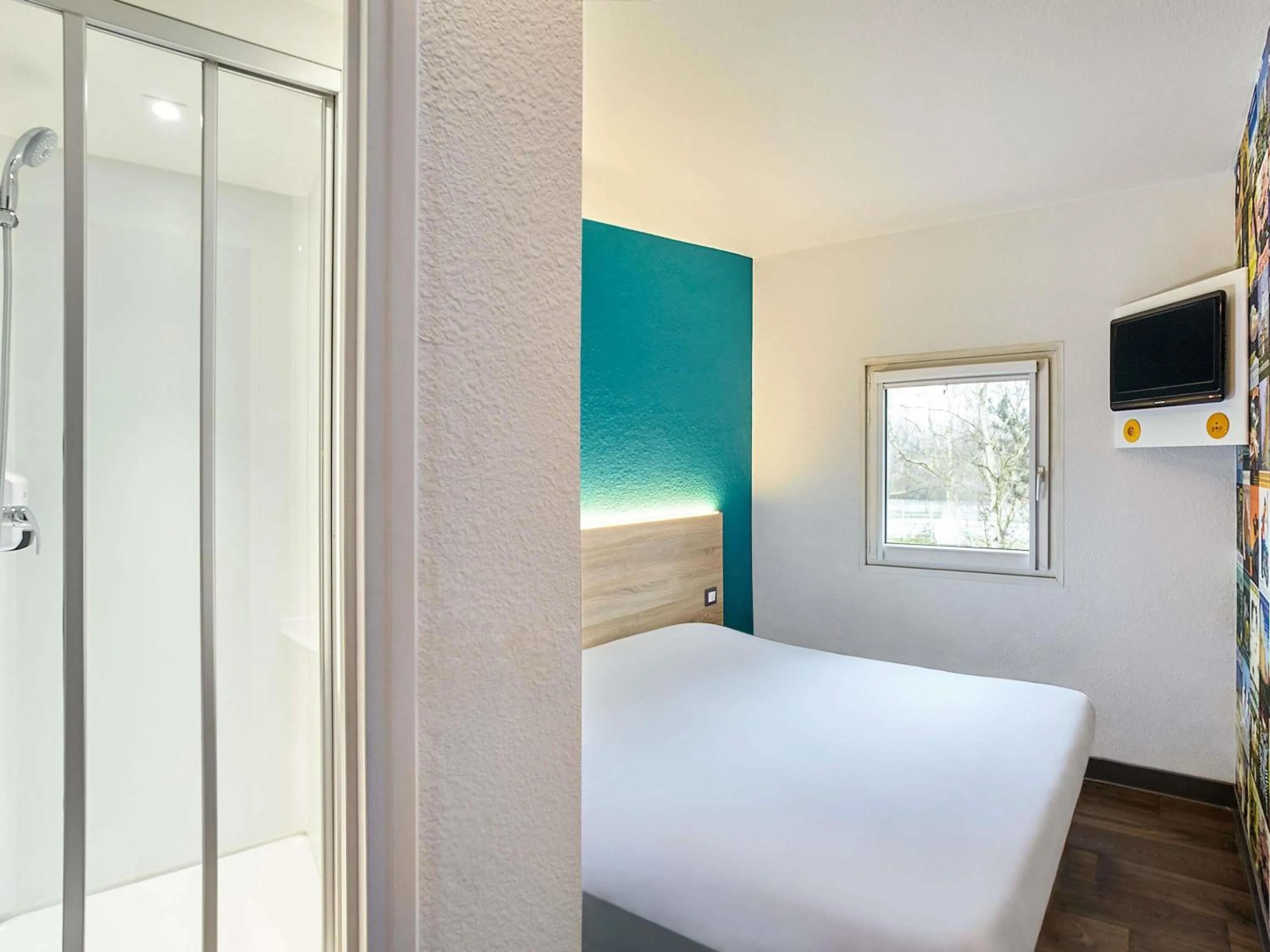 Bedroom, Bed in Hotel F1 Vesoul - En cours de rénovation