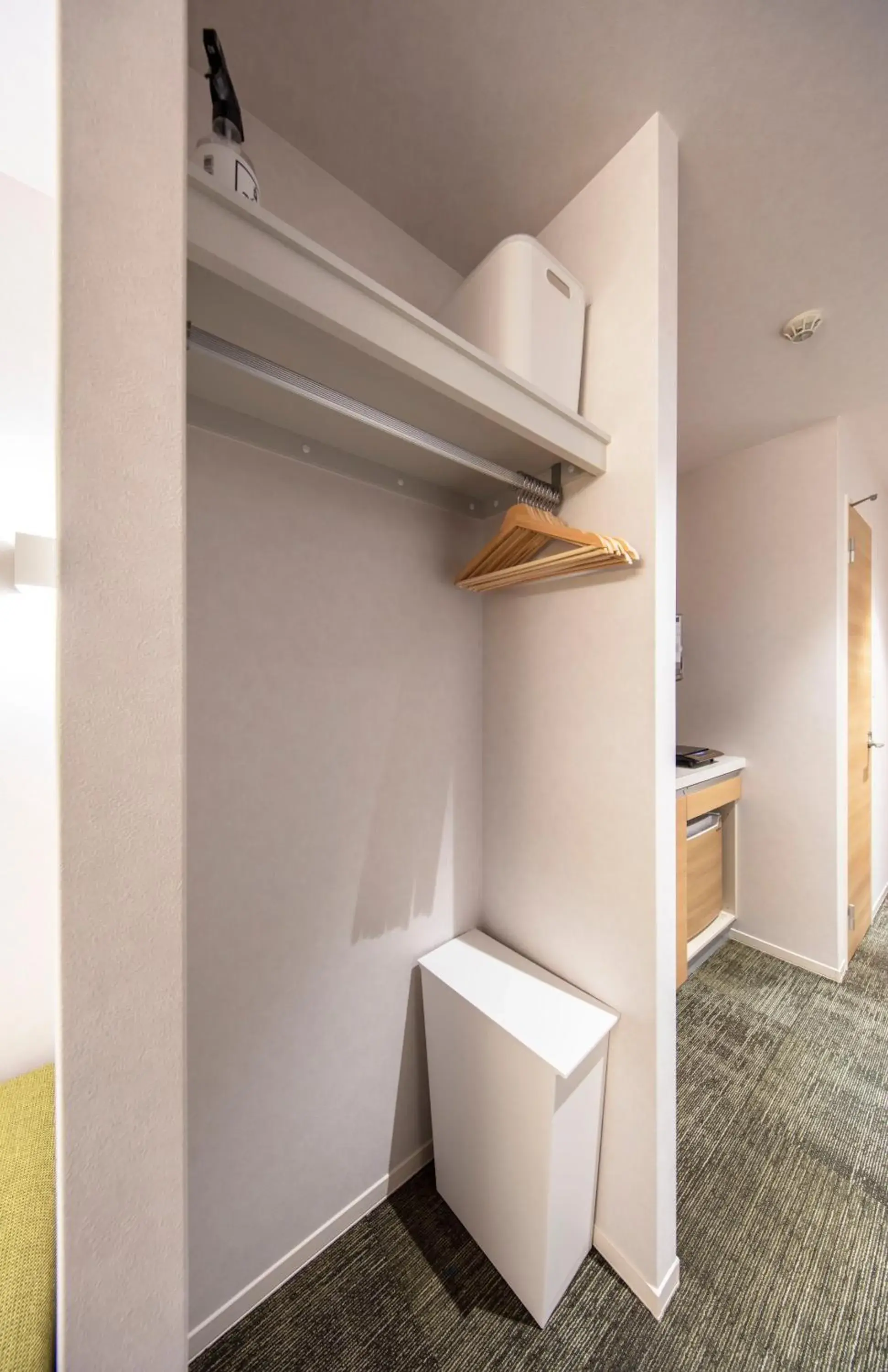 Photo of the whole room in GRAND BASE Okayama Ekimae Photo of the whole room in GRAND BASE Okayama Ekimae