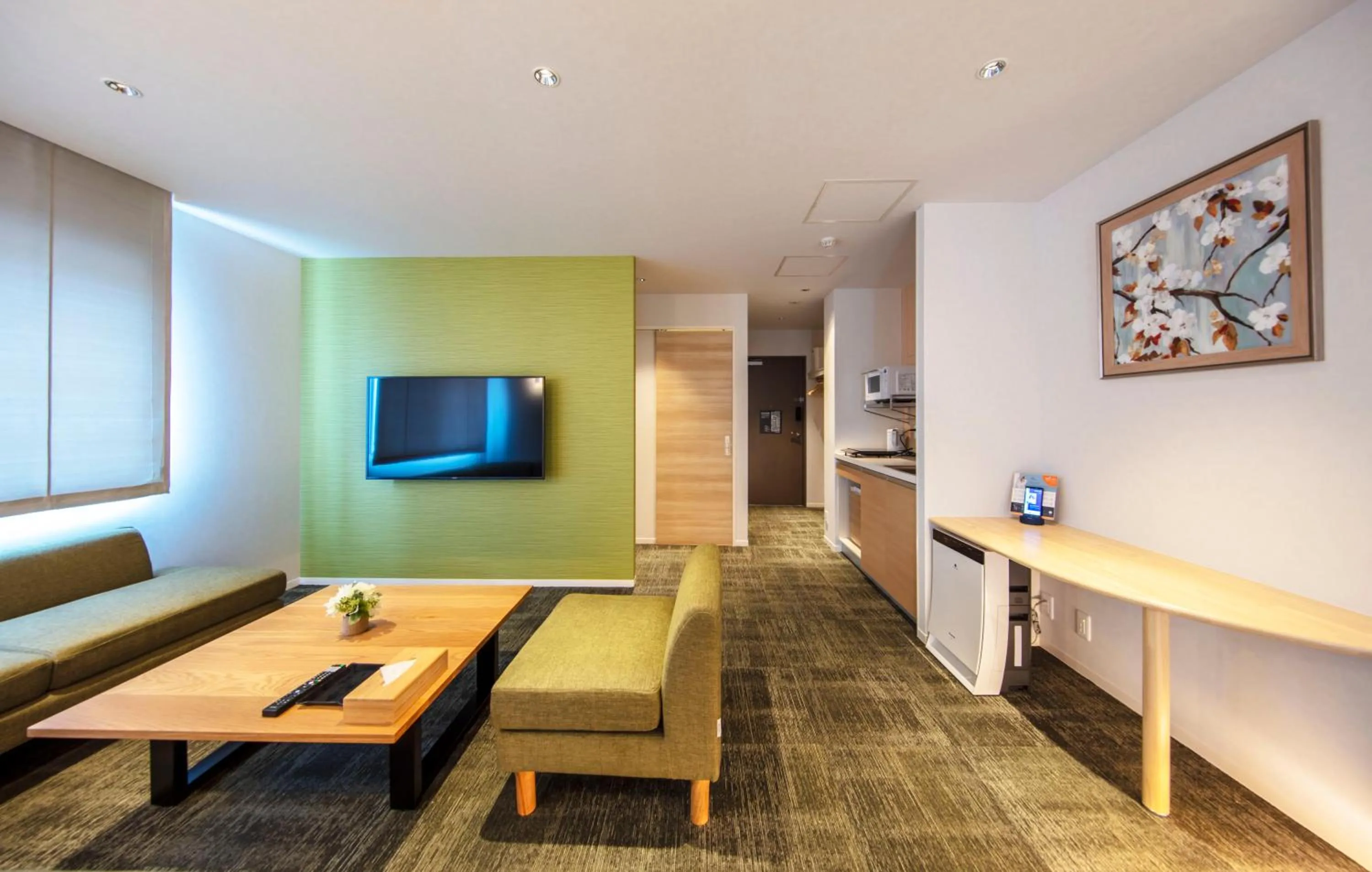 Photo of the whole room in GRAND BASE Okayama Ekimae