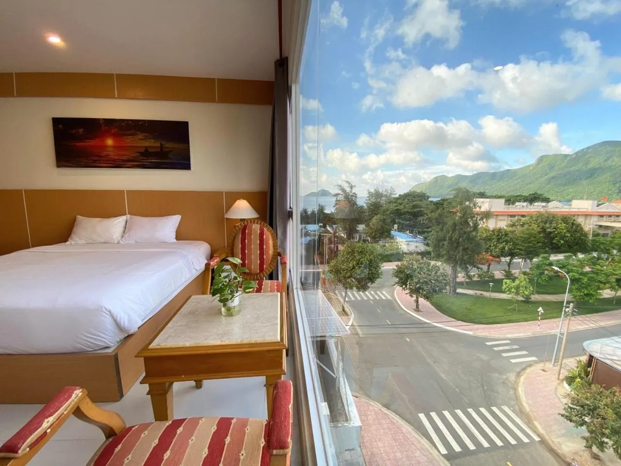 Natural landscape, Bed in Conson Hotel