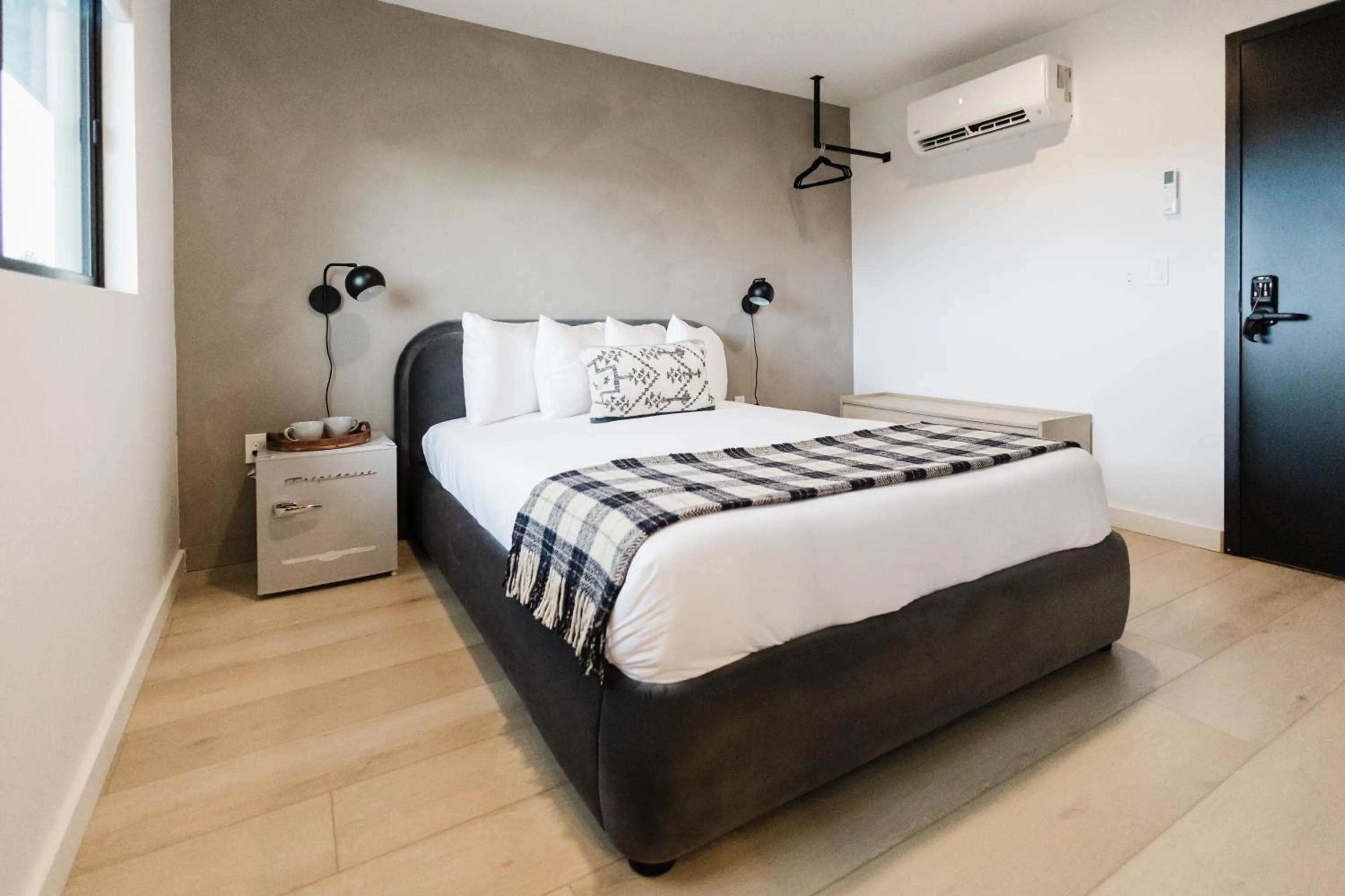 Bed in Wonderstone at Glacier