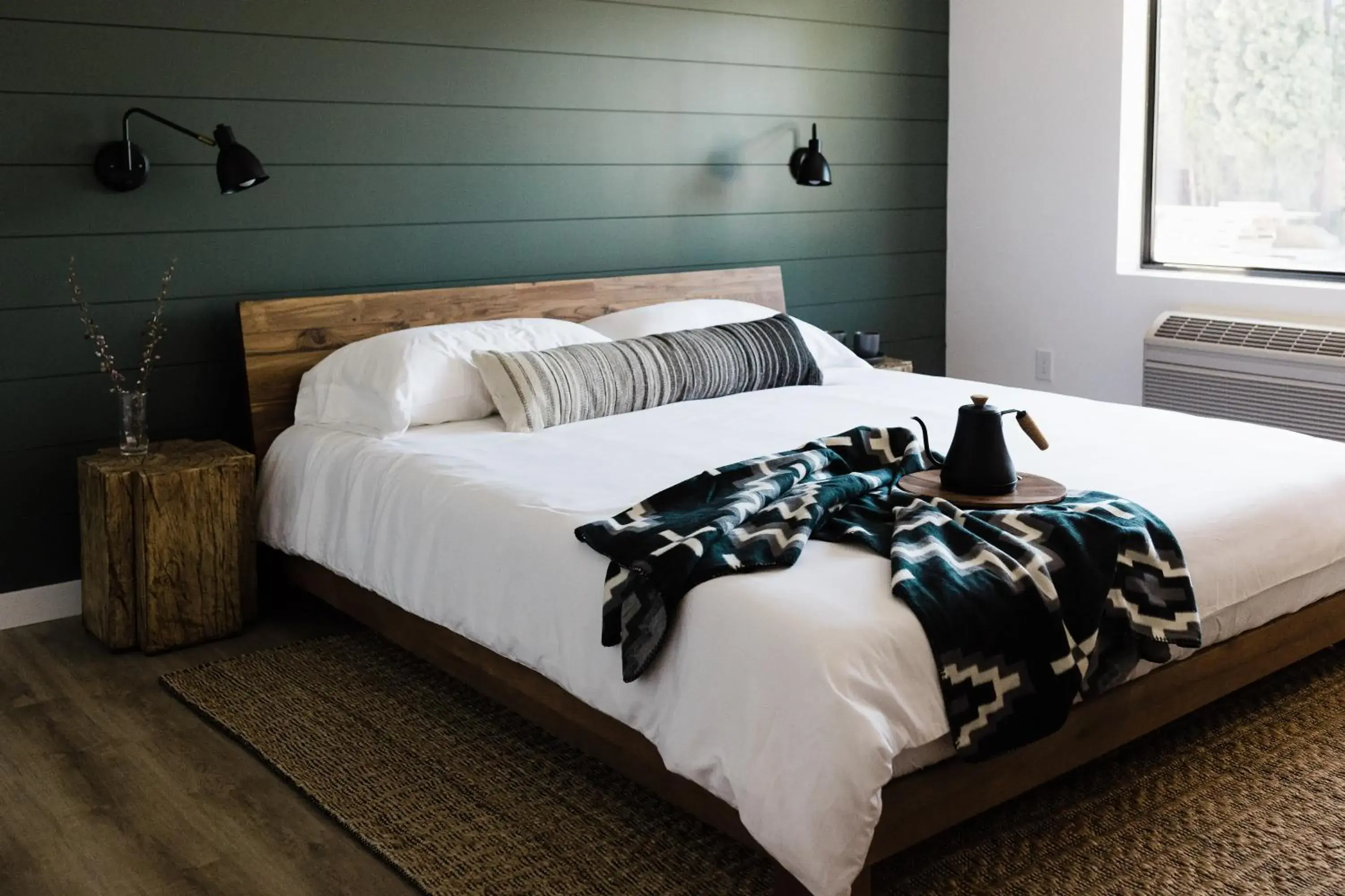 Wonderstone Single King in Wonderstone at Glacier Wonderstone Single King in Wonderstone at Glacier