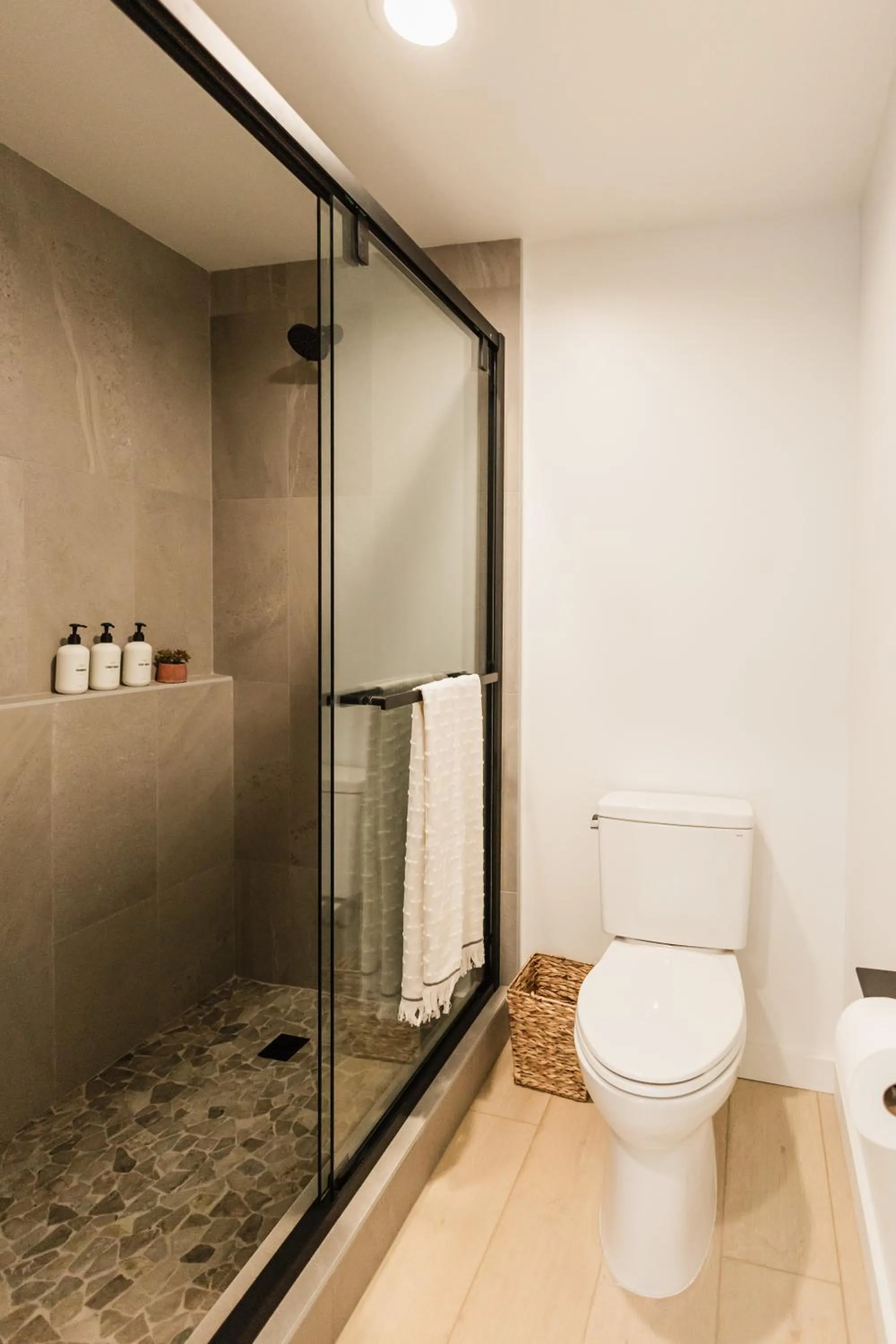 Shower in Wonderstone at Glacier