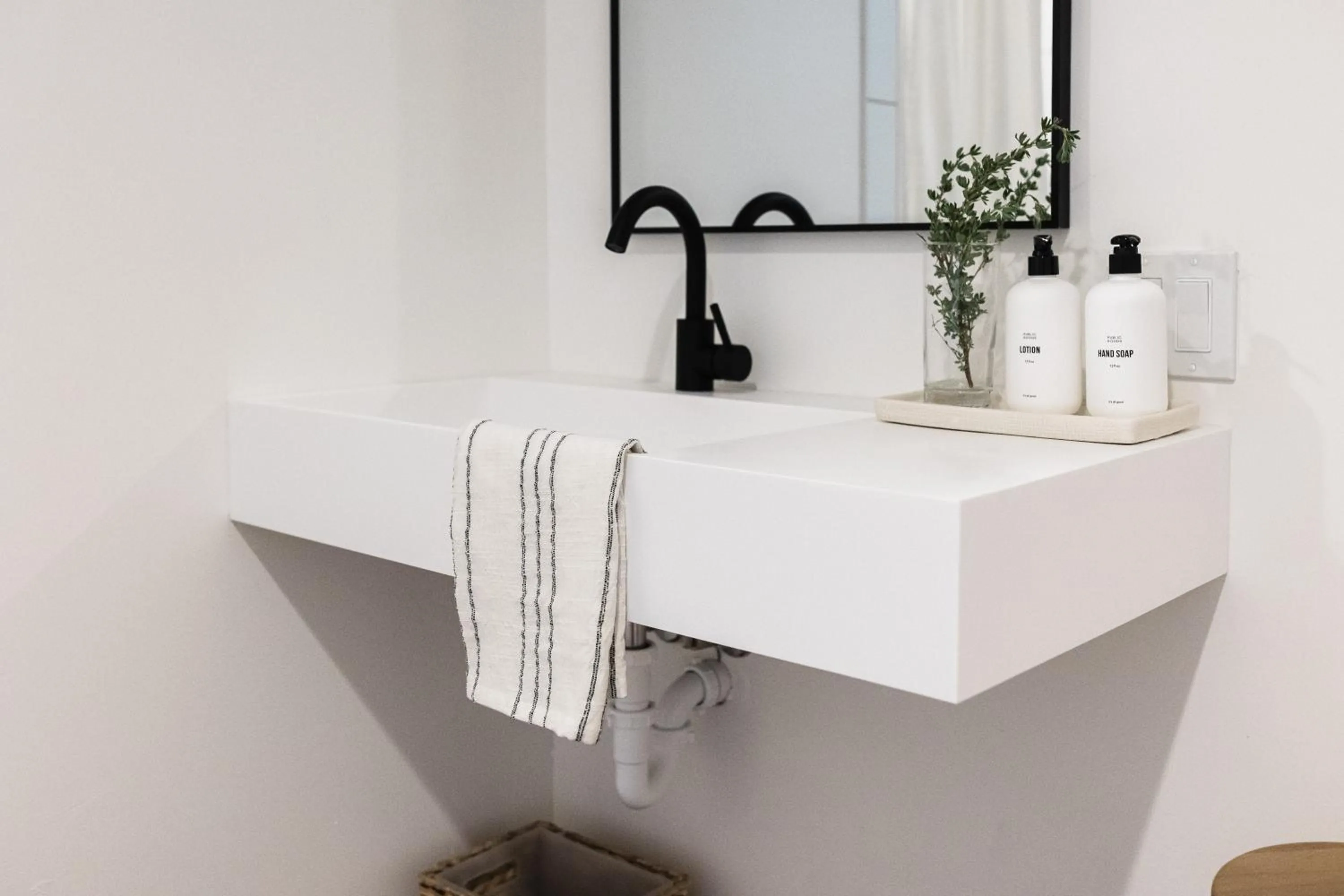 Bathroom in Wonderstone at Glacier