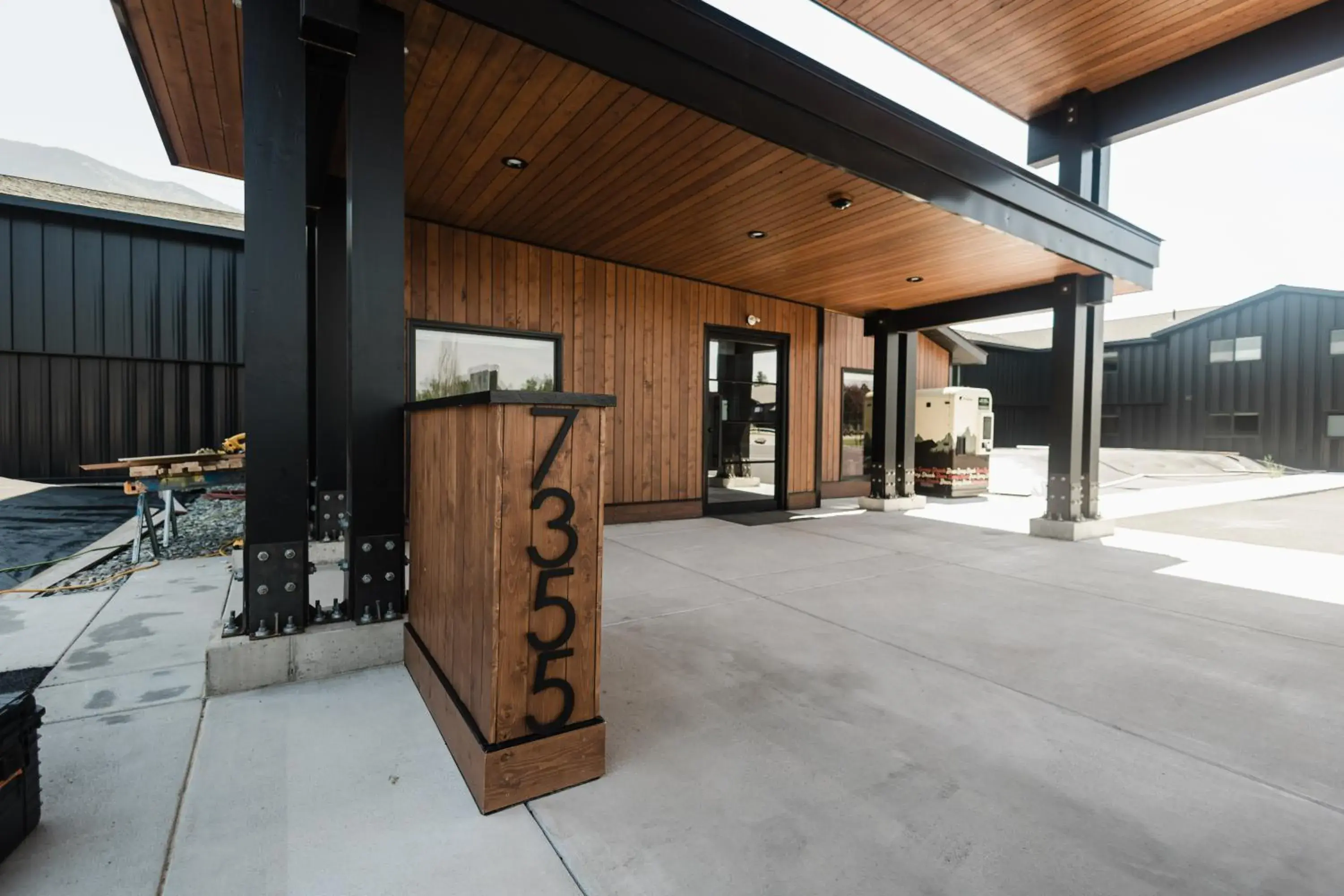 Property building in Wonderstone at Glacier Property building in Wonderstone at Glacier