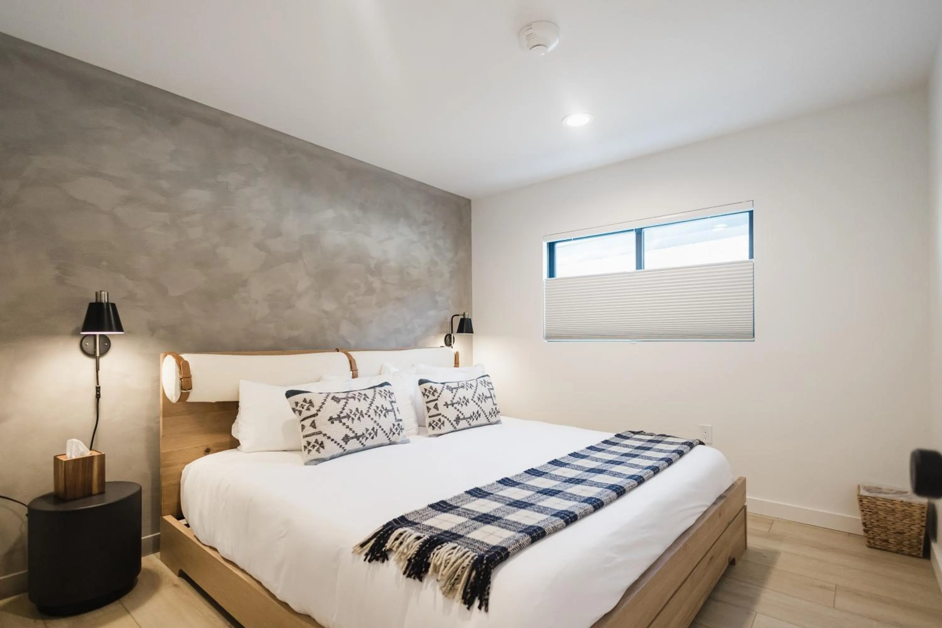 Bedroom, Bed in Wonderstone at Glacier