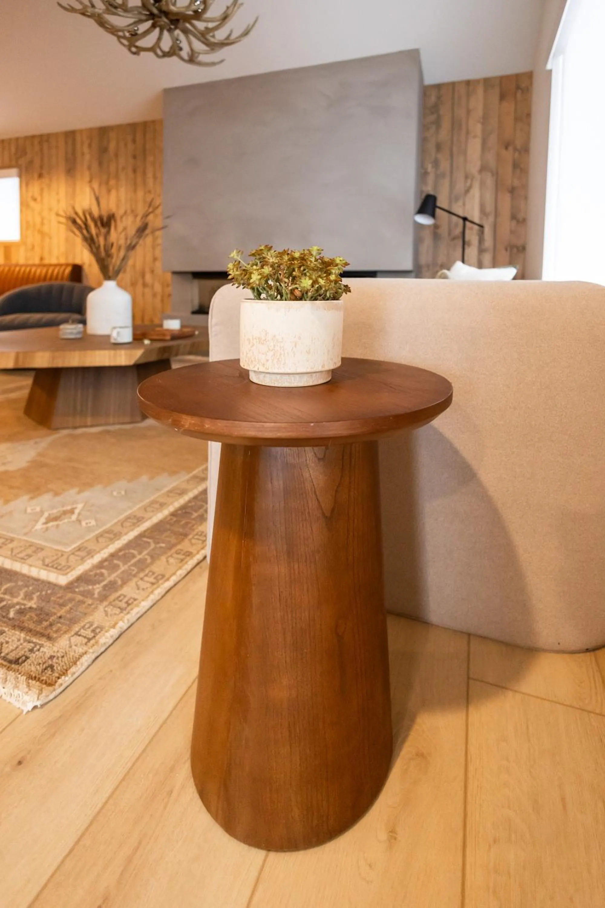 Seating area in Wonderstone at Glacier