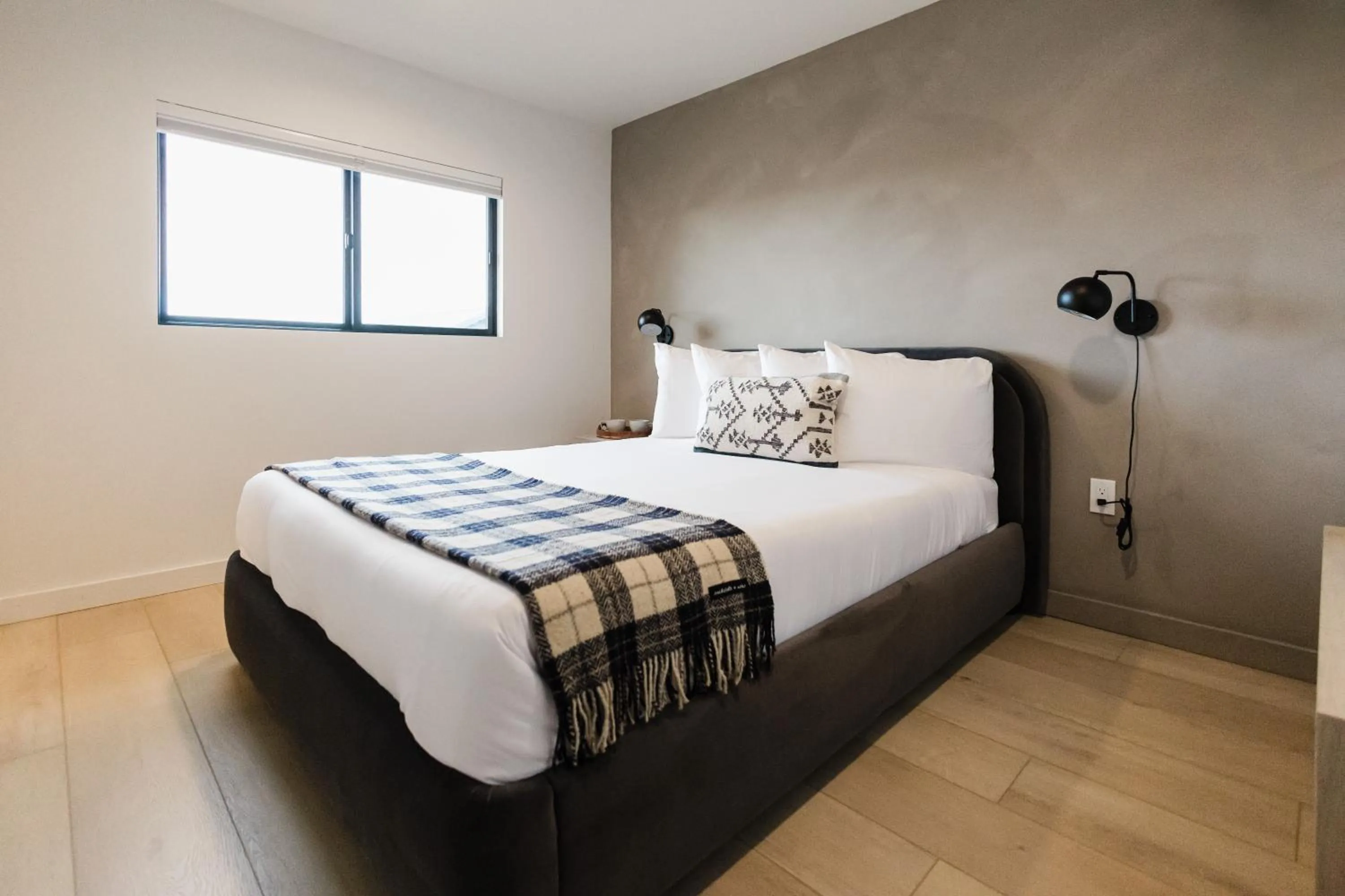 Bed in Wonderstone at Glacier